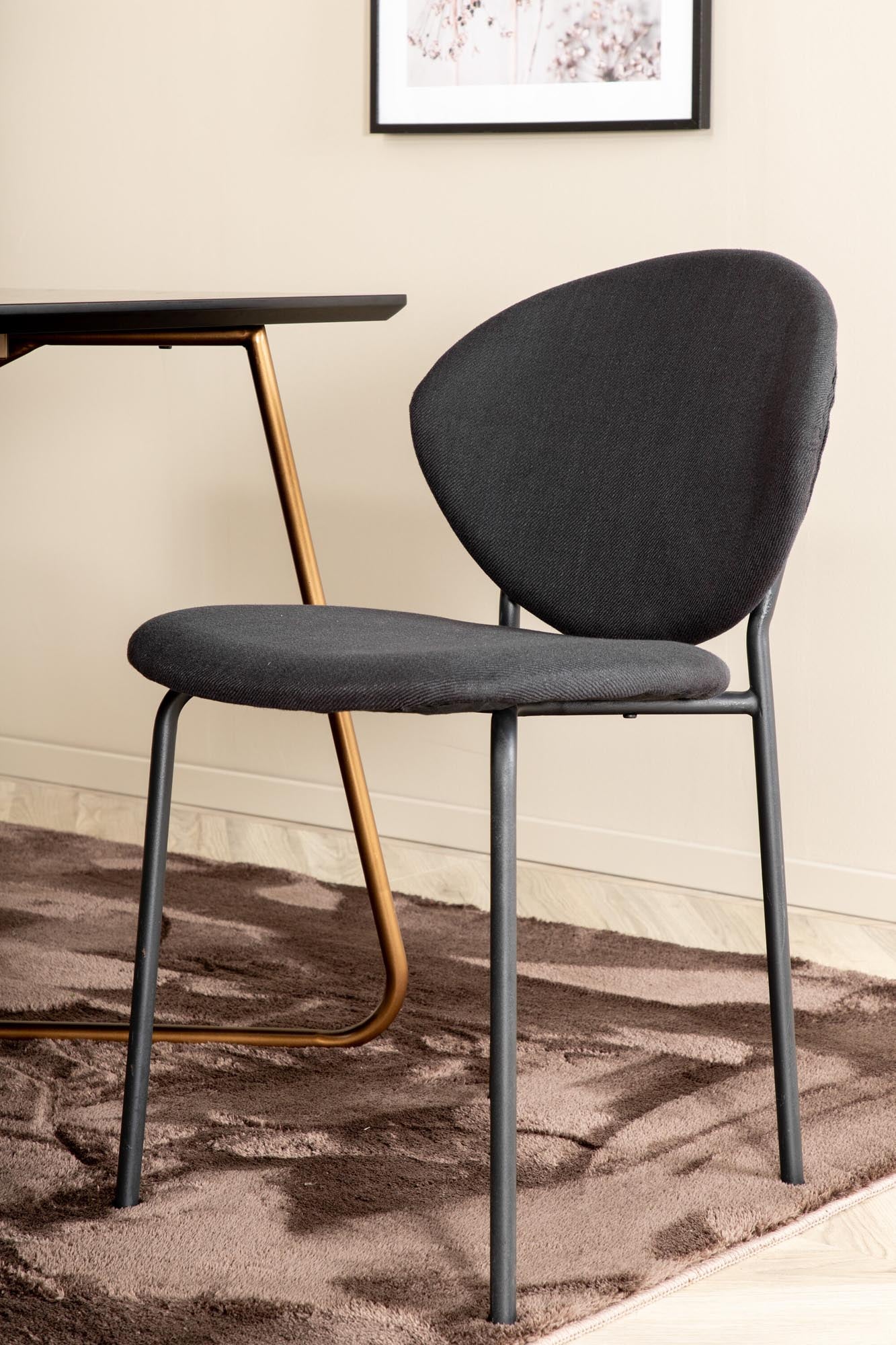 Petra Esszimmerset + Vault 190cm/6St. in Schwarz / Kupfer präsentiert im Onlineshop von KAQTU Design AG. Esszimmerset ist von Venture Home