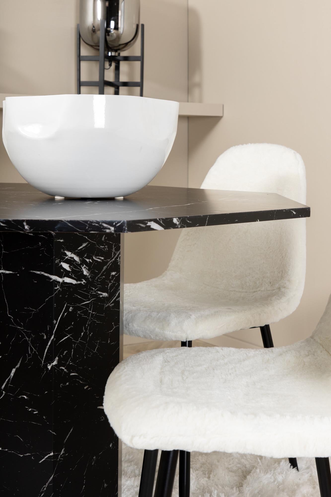 Marbs Esszimmerset + Polar ⌀110cm/4St. in Schwarz präsentiert im Onlineshop von KAQTU Design AG. Esszimmerset ist von Venture Home