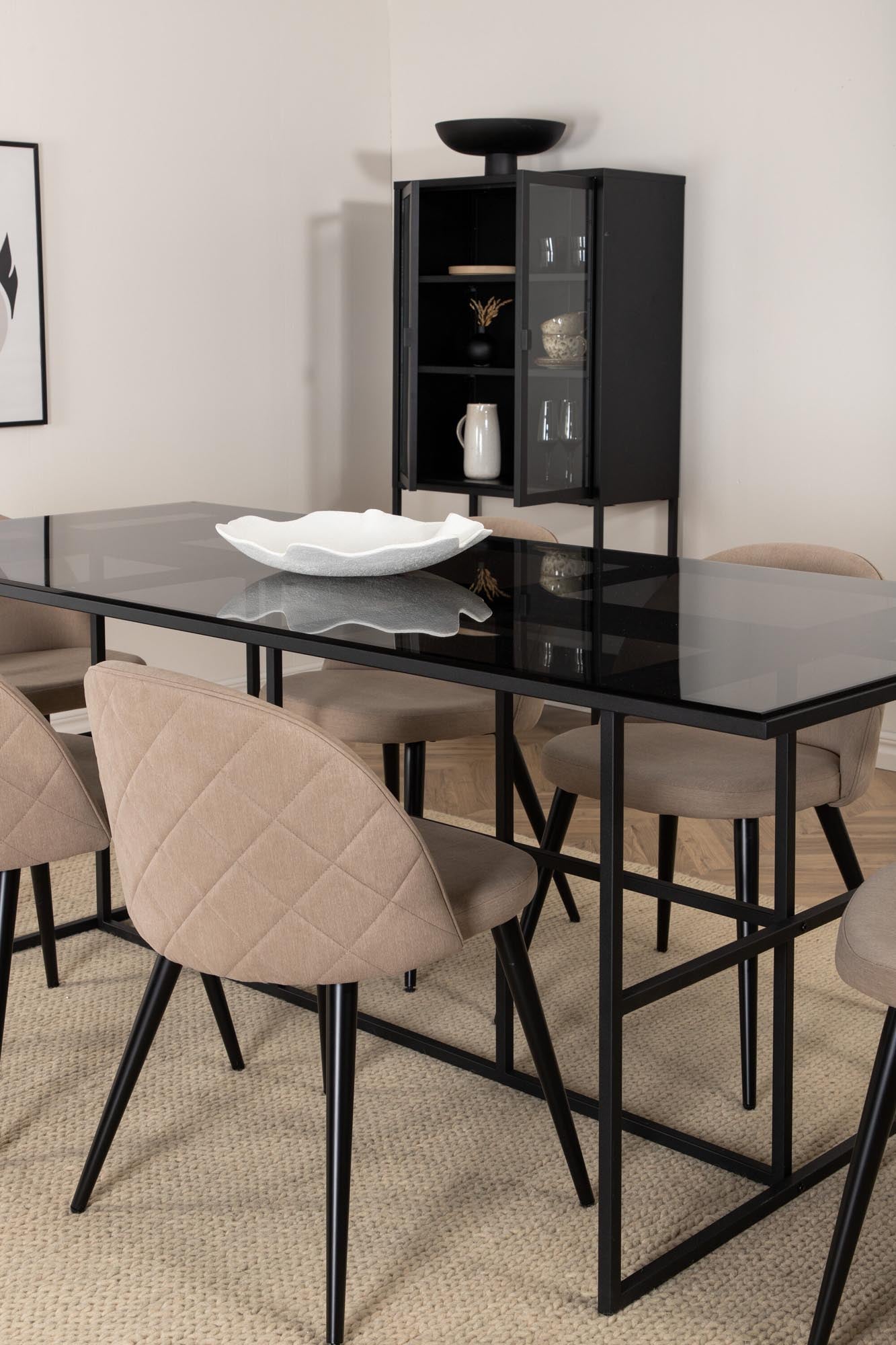 Stilvolles Leif Esszimmerset mit Velvet-Stühlen für 6 Personen.