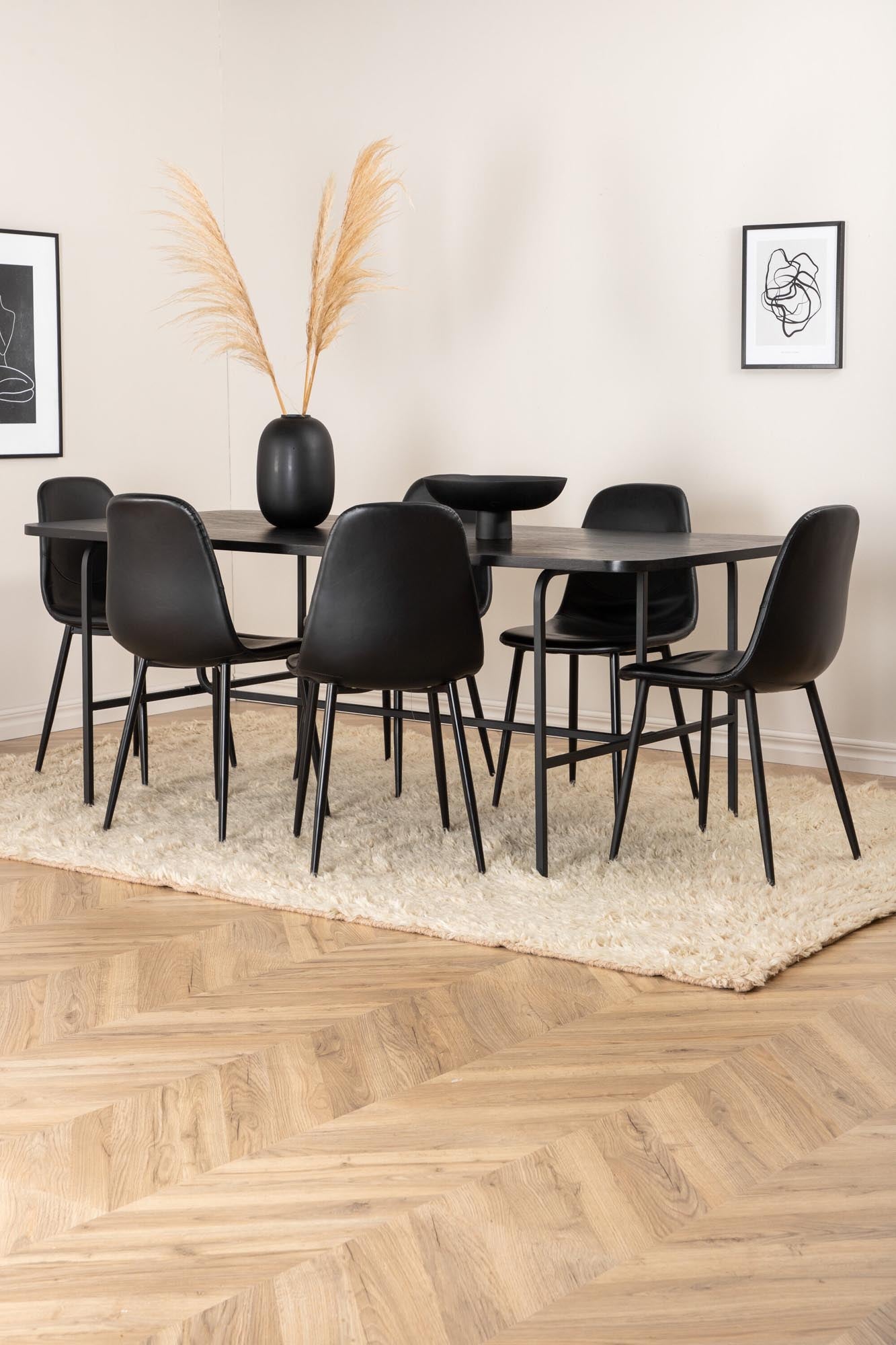 Uno Esszimmerset + Polar 200cm/6St. in Schwarz präsentiert im Onlineshop von KAQTU Design AG. Esszimmerset ist von Venture Home