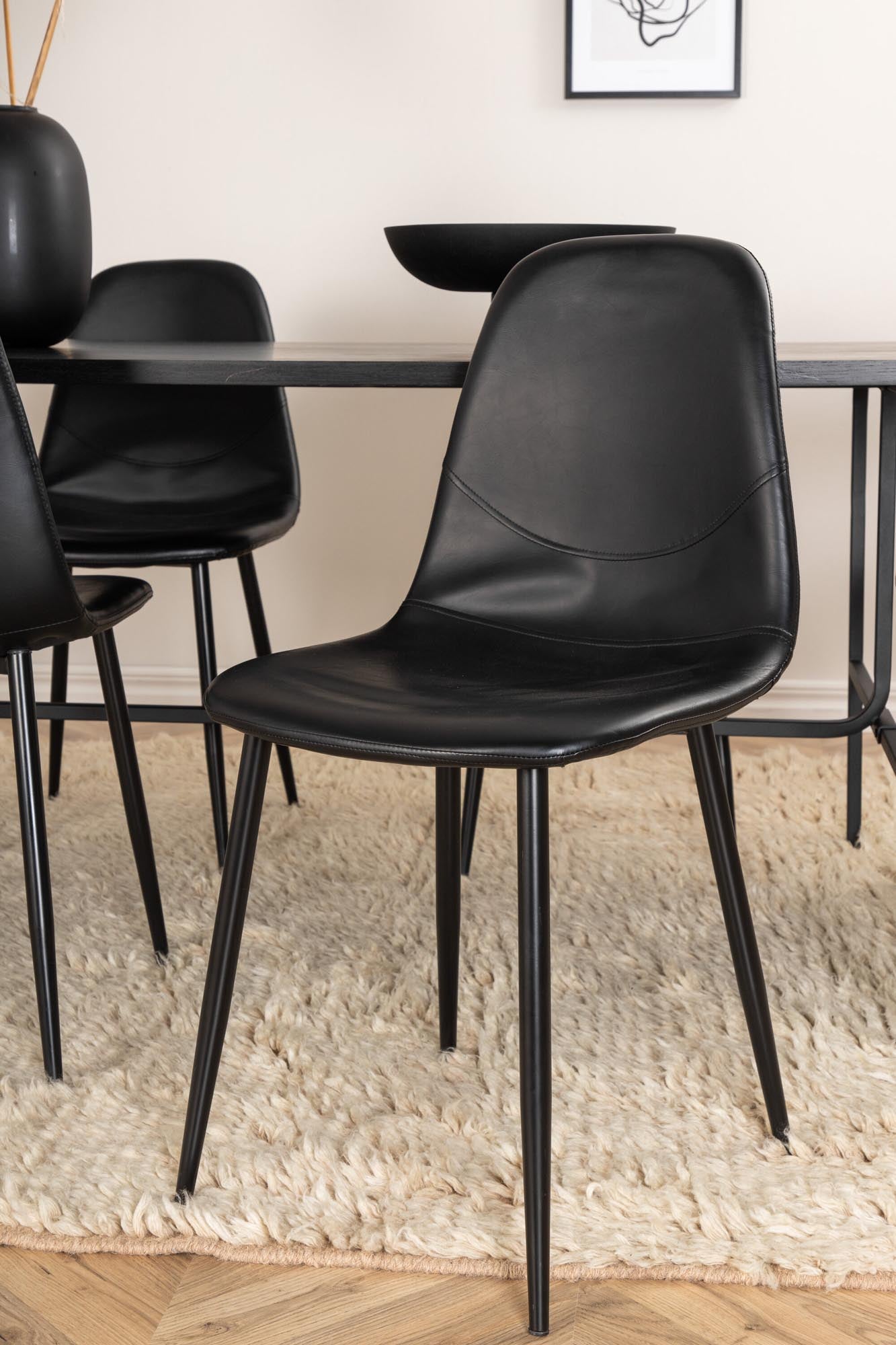 Uno Esszimmerset + Polar 200cm/6St. in Schwarz präsentiert im Onlineshop von KAQTU Design AG. Esszimmerset ist von Venture Home