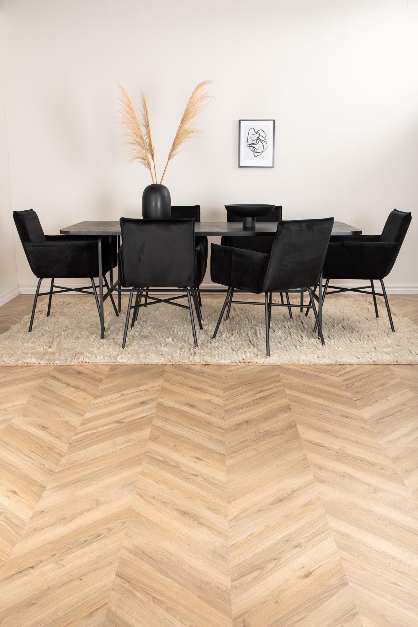 Elegantes Esszimmerset Uno mit 6 bequemen Petra Stühlen, 200 cm lang, ideal für stilvolle Essbereiche und gesellige Runden.