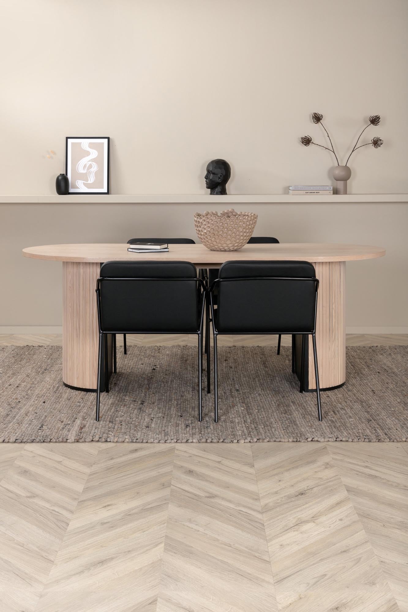 Bianca Esszimmerset + Tvist 200cm/4St. in Weiss / Schwar präsentiert im Onlineshop von KAQTU Design AG. Esszimmerset ist von Venture Home