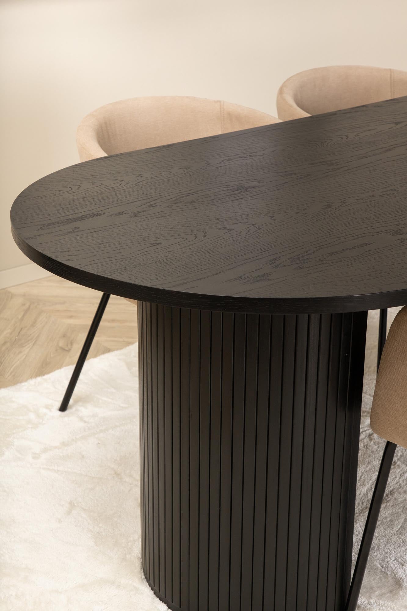 Bianca Esszimmerset + Berit 200cm/4St. in Schwarz präsentiert im Onlineshop von KAQTU Design AG. Esszimmerset ist von Venture Home