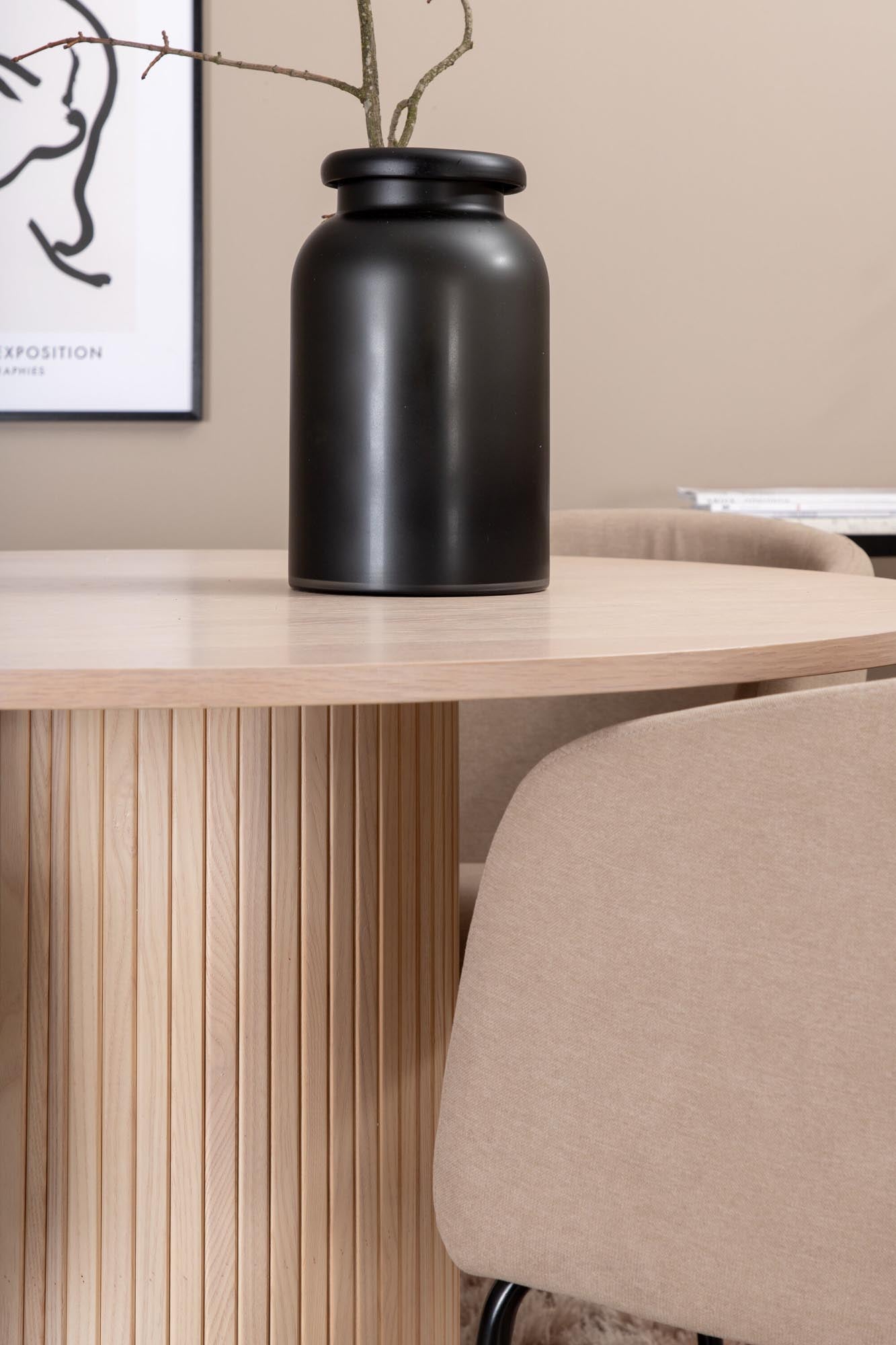 Elegantes Esszimmerset Bianca: Runder Tisch mit 4 Stühlen, Ø110cm.