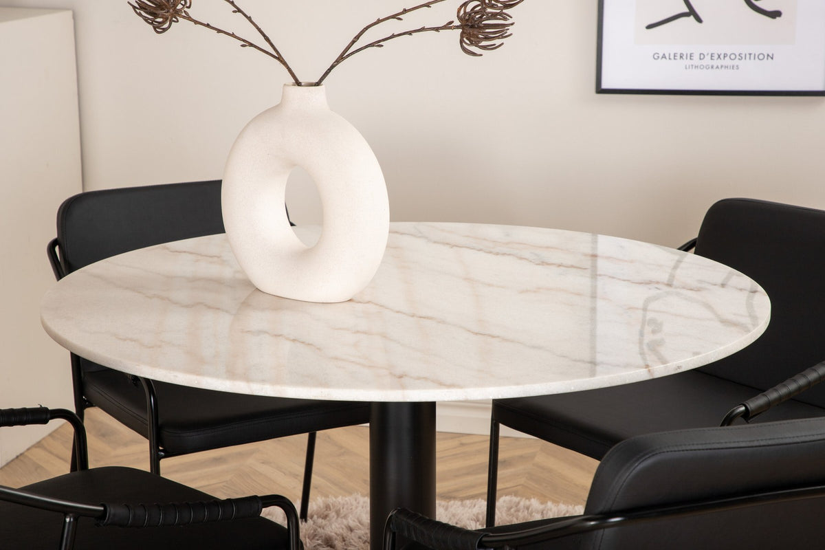 Rundes Esszimmerset mit weisser Marmor-Optik-Tischplatte ⌀106 cm und zwei schwarzen Stühlen mit Pulverbeschichtung und Eisenbeinen von Venture Home.