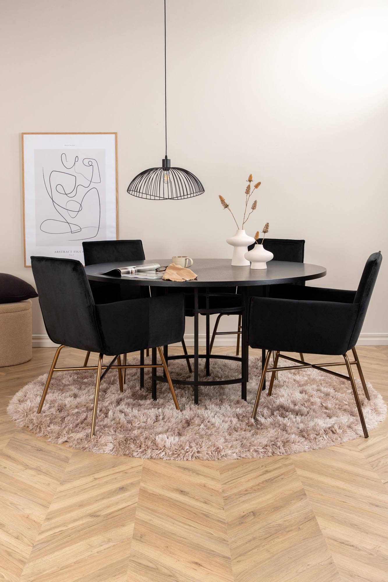 Esszimmerset Copenhagen + Petra ⌀140cm/4St. in Schwarz, Kupfer präsentiert im Onlineshop von KAQTU Design AG. Esszimmerset ist von Venture Home