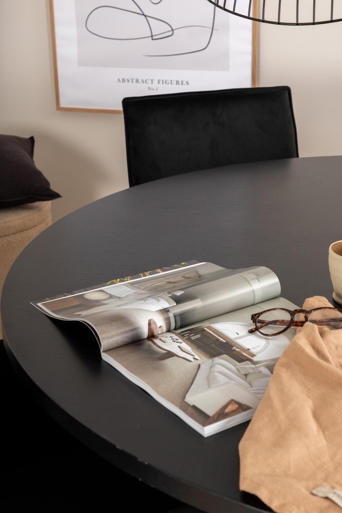 Esszimmerset Copenhagen + Petra ⌀140cm/4St. in Schwarz, Kupfer präsentiert im Onlineshop von KAQTU Design AG. Esszimmerset ist von Venture Home