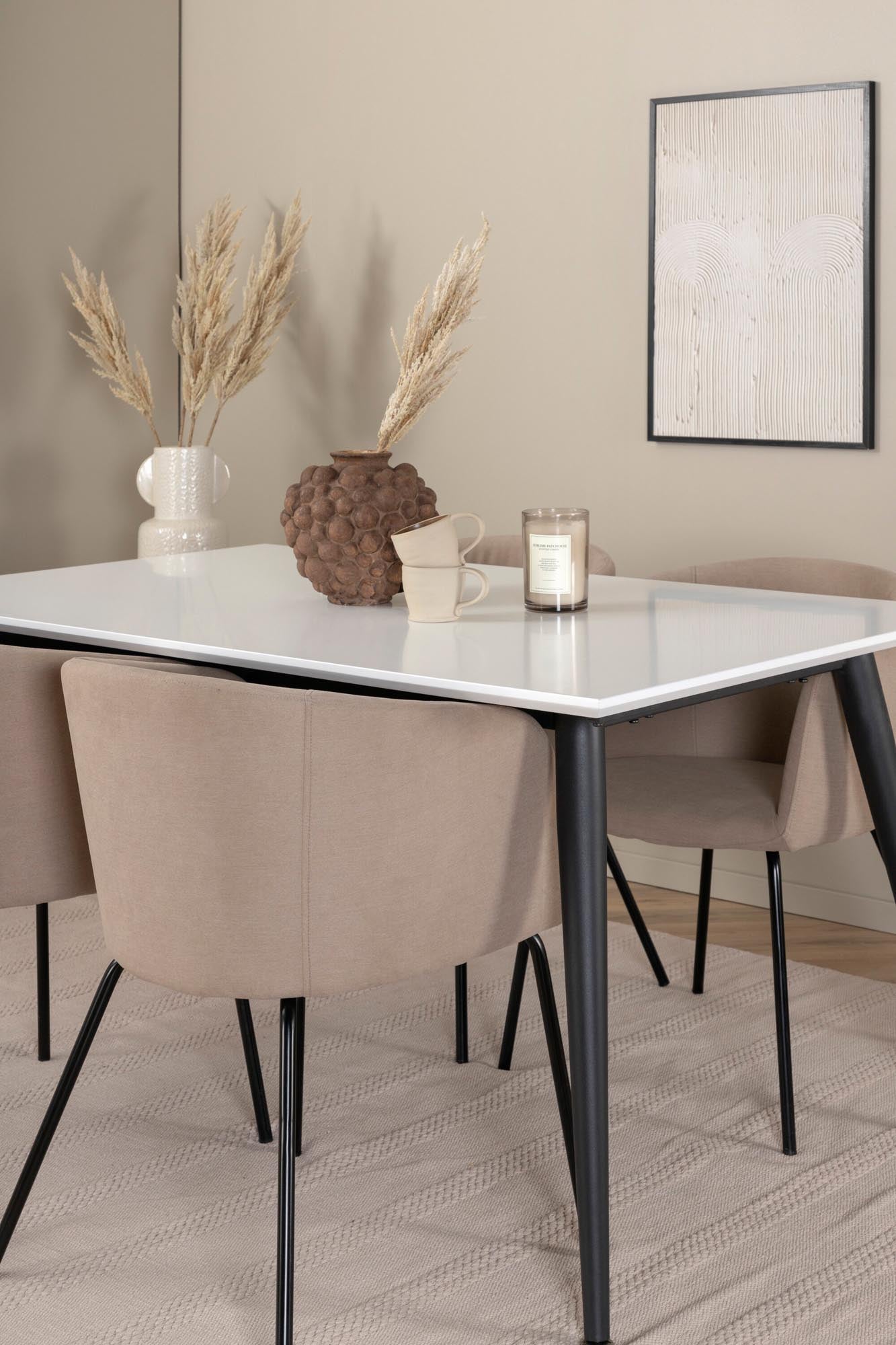 Jimmy Esszimmerset + Berit 150cm/4St. in Beige, Schwarz präsentiert im Onlineshop von KAQTU Design AG. Esszimmerset ist von Venture Home