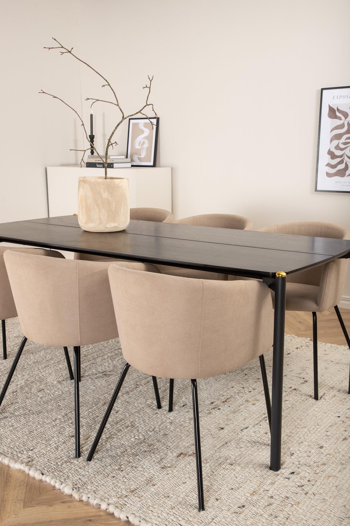Pelle Esszimmerset + Berit 190cm/6St. in Beige, Schwarz präsentiert im Onlineshop von KAQTU Design AG. Esszimmerset ist von Venture Home