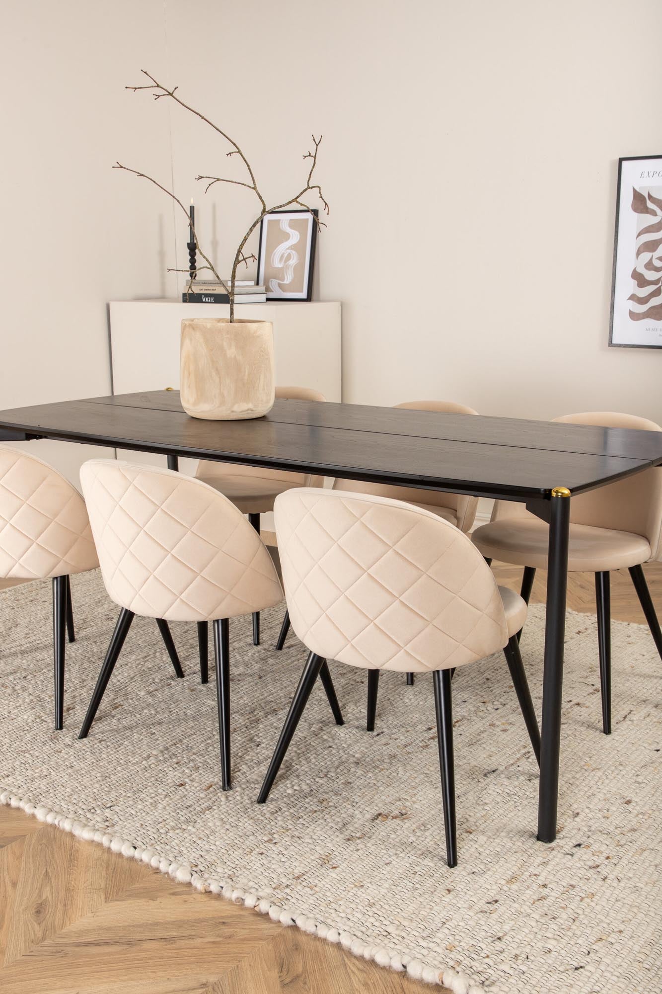 Pelle Esszimmerset + Velvet Stitches 190cm/6St. in Beige hell / Schwarz präsentiert im Onlineshop von KAQTU Design AG. Esszimmerset ist von Venture Home