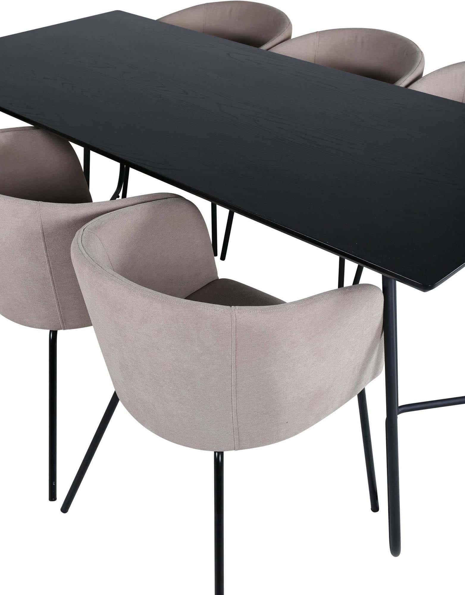 Stilvolles Esszimmerset Petra mit 190 cm Tisch und 6 komfortablen Berit-Stühlen. Perfekt für festliche Anlässe und gesellige Abende.