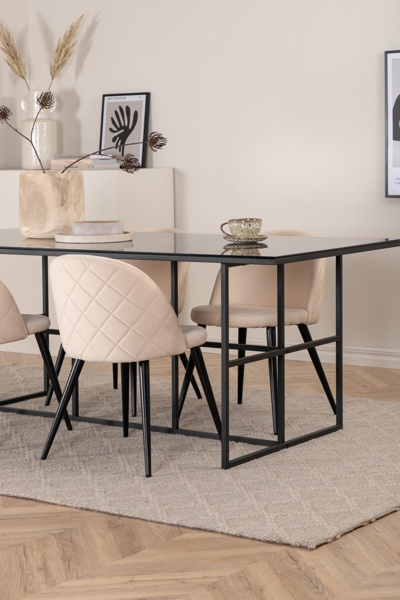 Leif Esszimmerset + Velvet 200cm/4St. in Beige, Schwarz präsentiert im Onlineshop von KAQTU Design AG. Esszimmerset ist von Venture Home