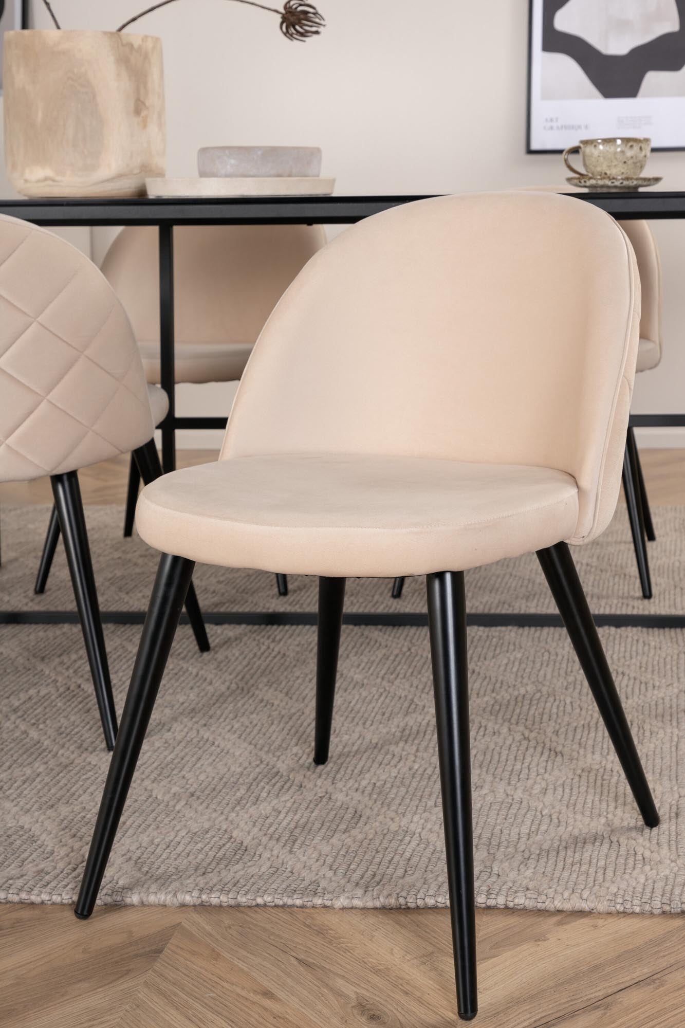 Luxuriöses Leif Esszimmerset: 200cm Tisch mit 4 samtigen Stühlen.