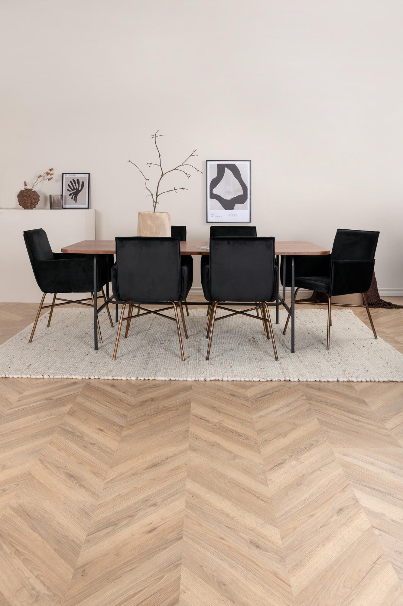 Stilvolles Esszimmerset Uno mit 200 cm Esstisch in edler Walnussoptik und 6 komfortablen Stühlen der Serie Petra in luxuriösem Samt.