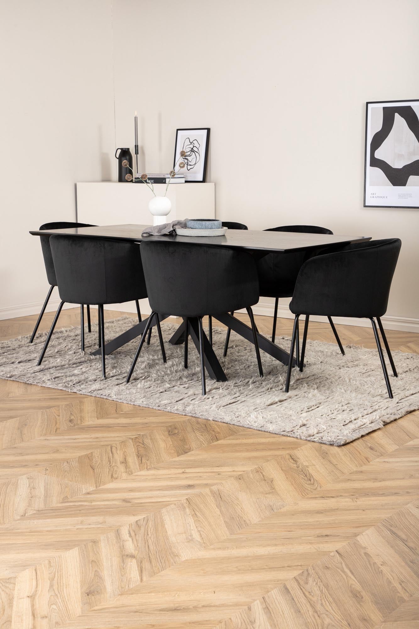 Piazza Esszimmerset + Berit 180cm/6St. in Schwarz präsentiert im Onlineshop von KAQTU Design AG. Esszimmerset ist von Venture Home