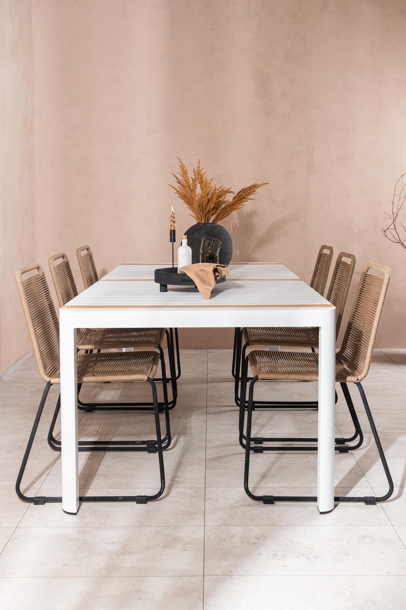 Verleihen Sie Ihrem Garten mit dem Togo Outdoor-Tischset + Lindos 200cm/6St. von Venture Home einen stilvollen Akzent. Ideal für gesellige Runden!