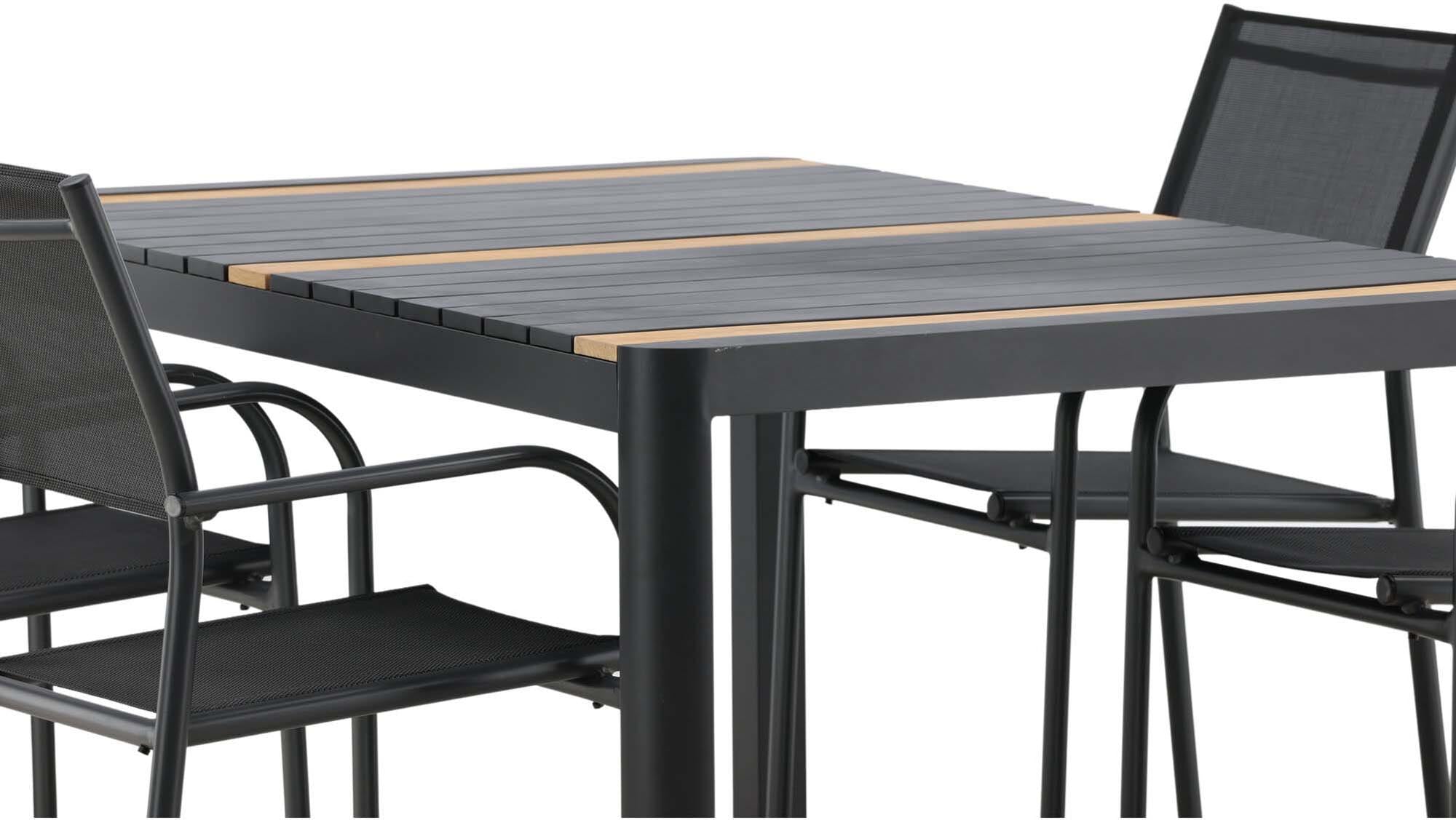 Verleihen Sie Ihrem Garten mit dem Togo Outdoor-Tischset + Santorini 150cm/4St. von Venture Home Eleganz und Komfort – ideal für unvergessliche Momente.