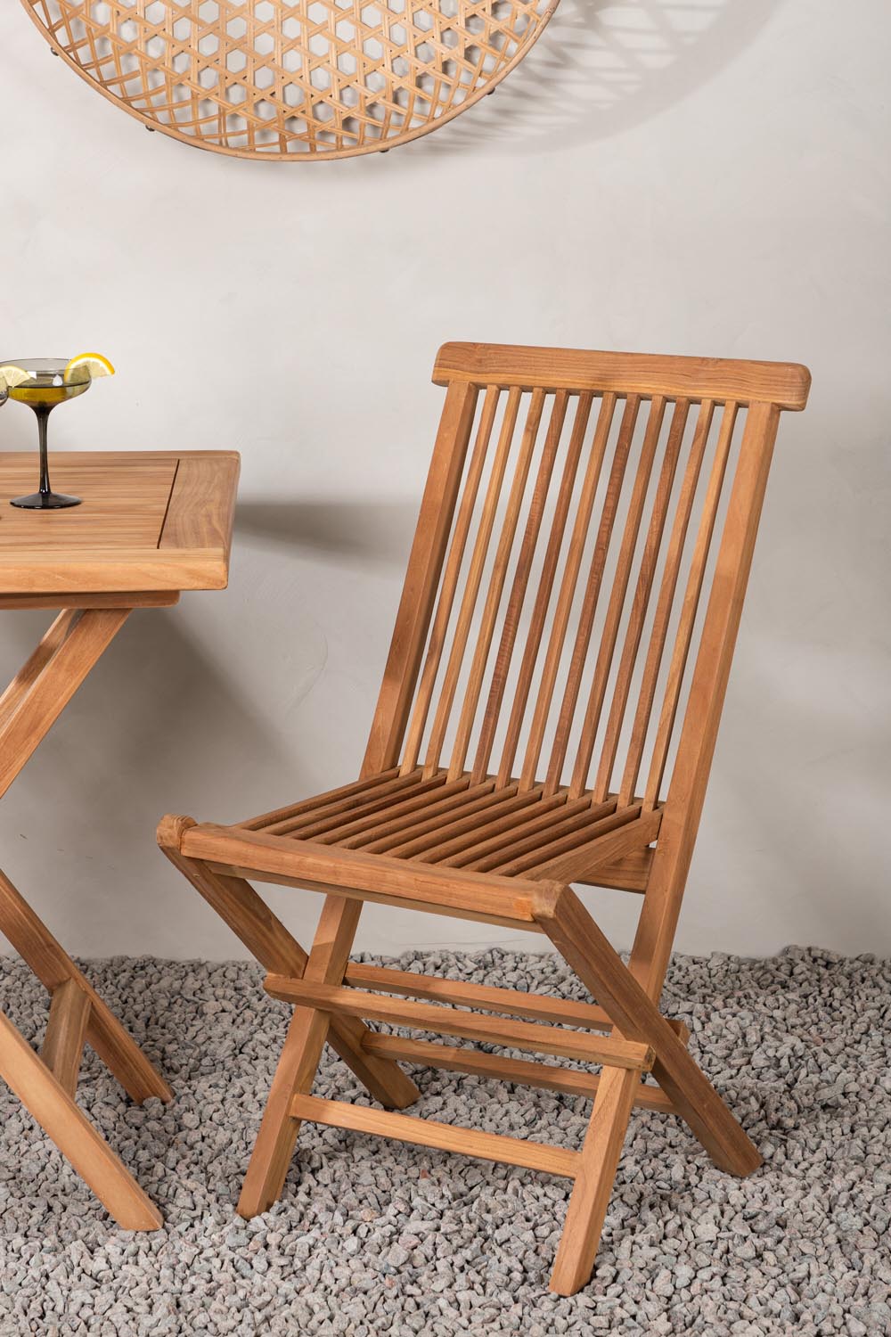 Kenya Outdoor-Klapptischset ohne Armlehene 70cm/2St. in Natur / Grau präsentiert im Onlineshop von KAQTU Design AG. Gartentischset ist von Venture Home