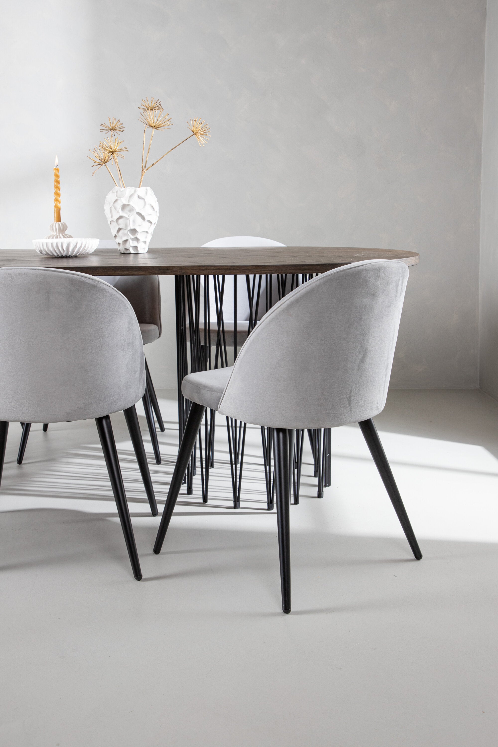 Stone Esszimmerset + Velvet 220cm/6St. in Schwarzgrau präsentiert im Onlineshop von KAQTU Design AG. Esszimmerset ist von Venture Home