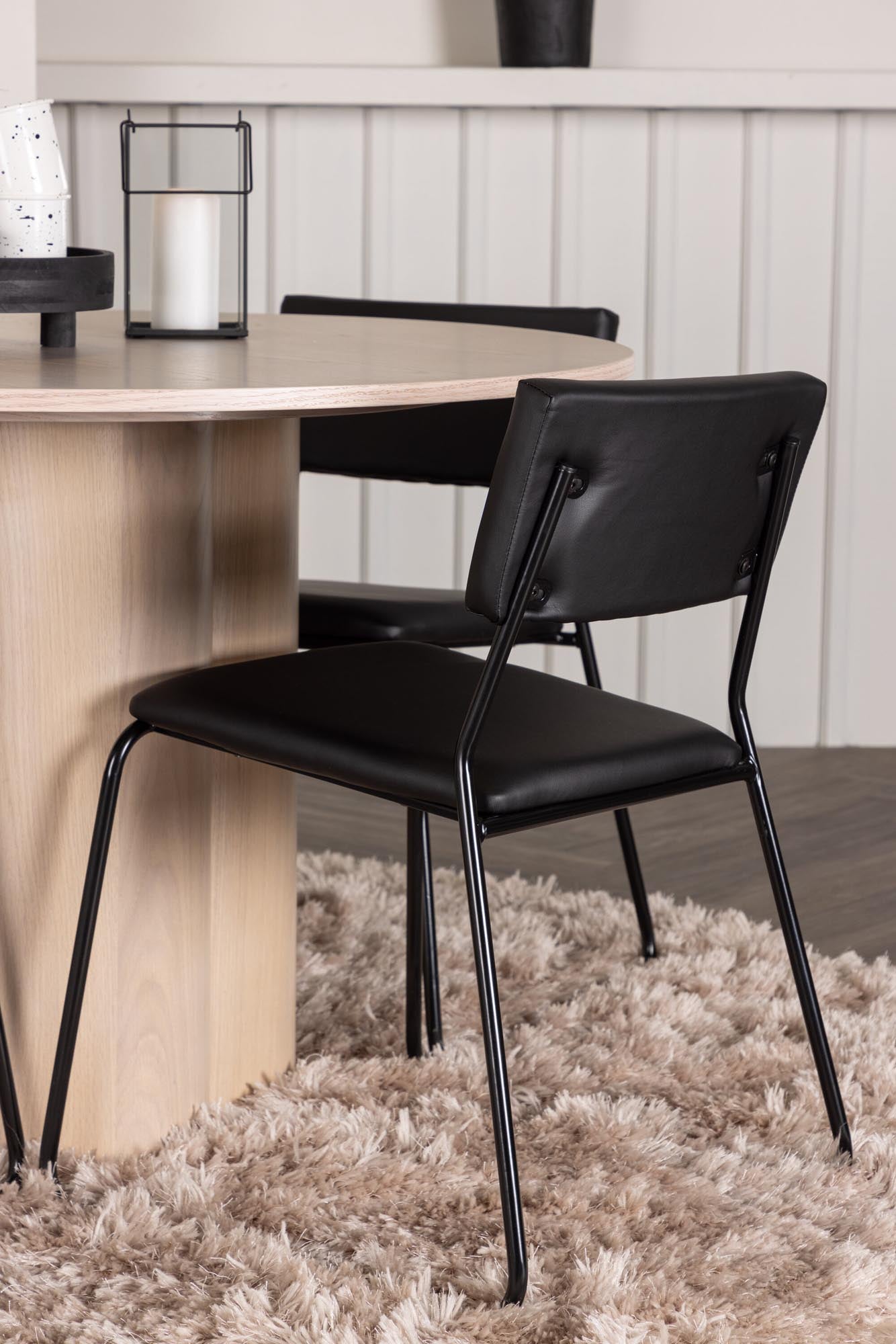 Elegantes Olivia Esszimmer Set mit Kenth Tisch (⌀110cm) und 4 stilvollen Stühlen von Venture Home. Ideal für modernes Wohnen und gesellige Runden!