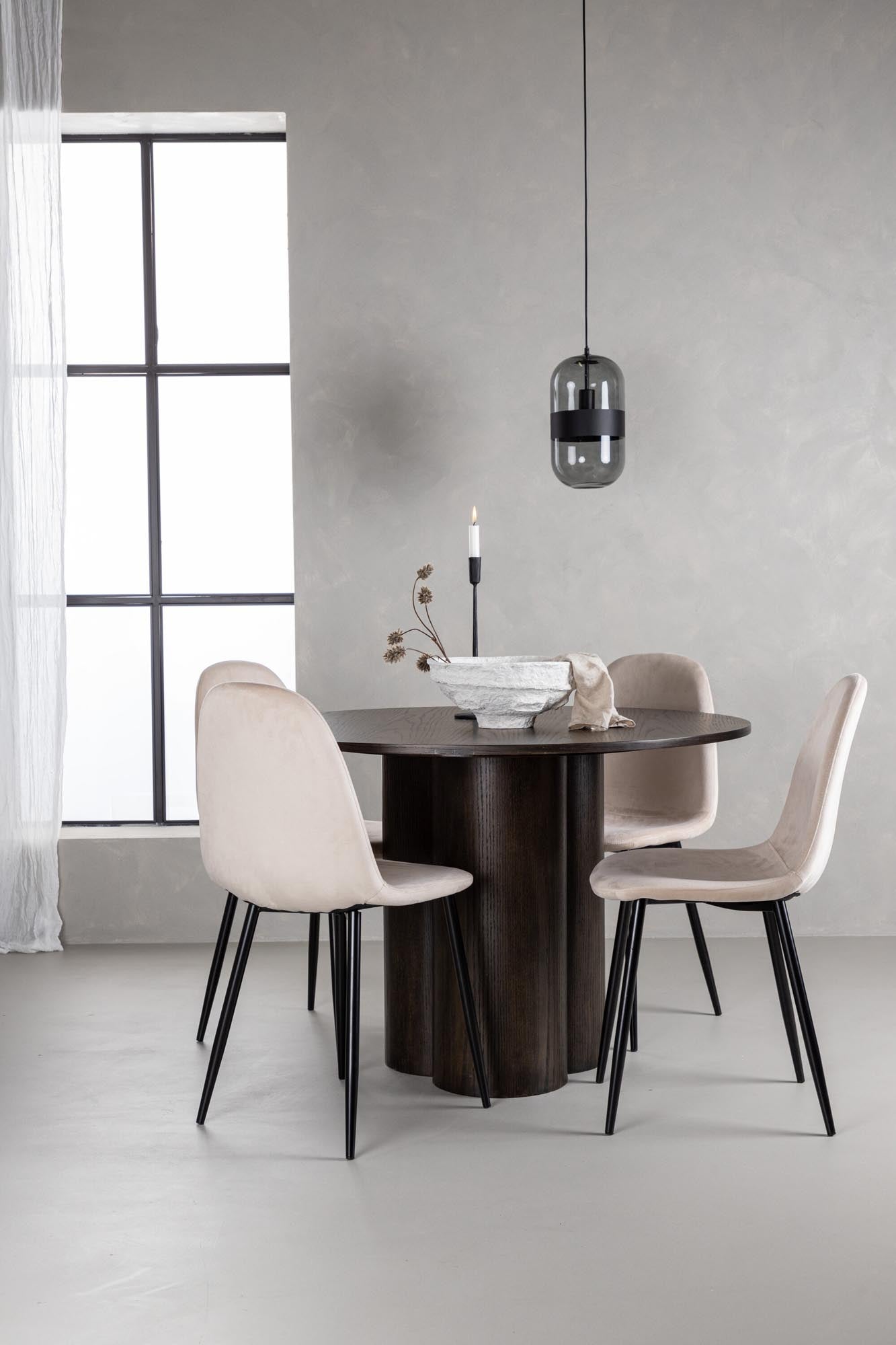 Stilvolles Olivia Esszimmer Set mit runden Polar Tisch und 4 bequemen Samtstühlen für einladende Abende und modernes Ambiente.