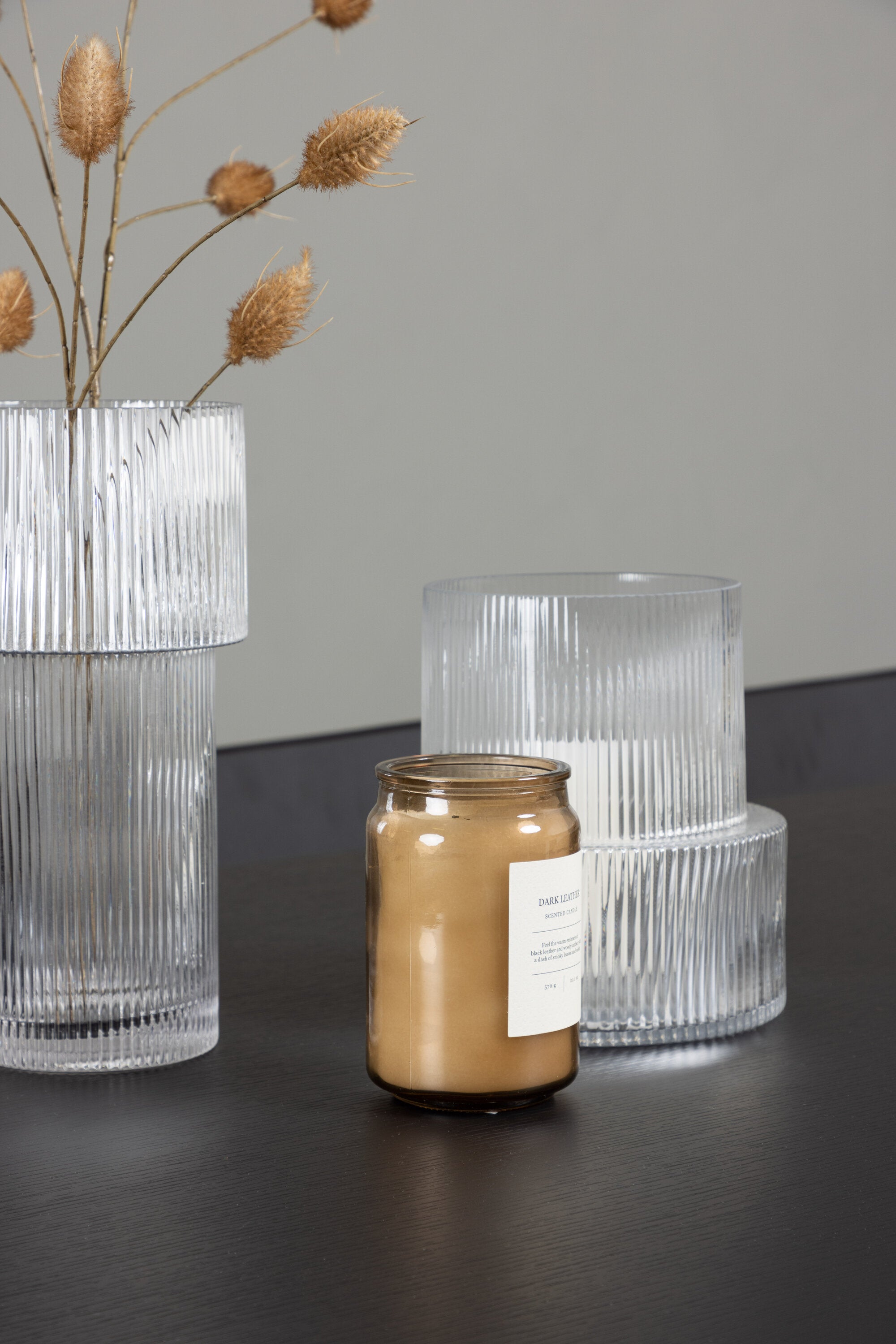 Vail Esstischset + Kenth 200cm/6St. in Schwarz präsentiert im Onlineshop von KAQTU Design AG. Esszimmerset ist von Venture Home