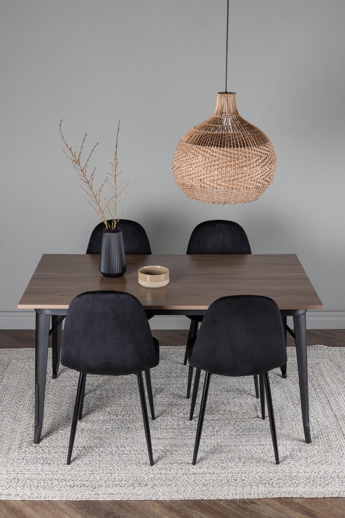 Elegantes Esszimmerset Tempe: Polar Tisch 140cm, 4 Stühle, Venture Home.