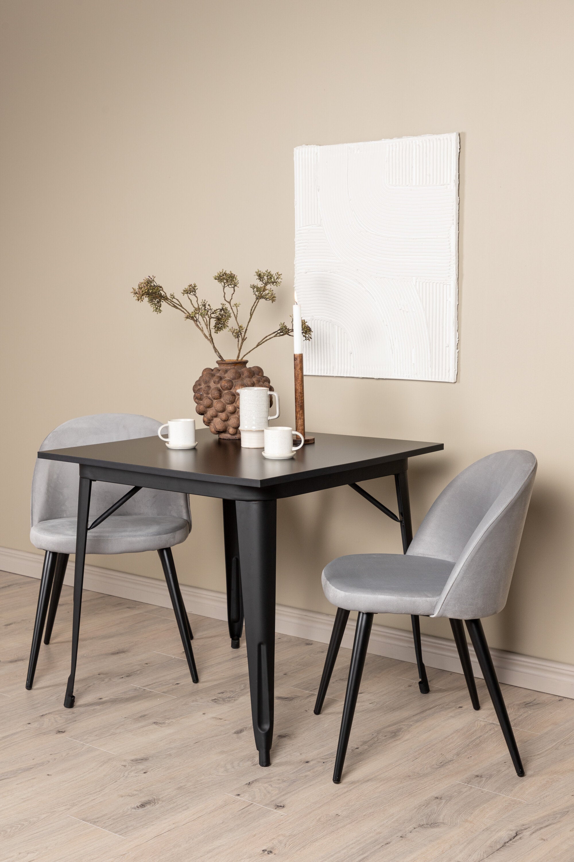 Tempe Esszimmerset + Velvet 80cm/2St. in Schwarzgrau präsentiert im Onlineshop von KAQTU Design AG. Esszimmerset ist von Venture Home