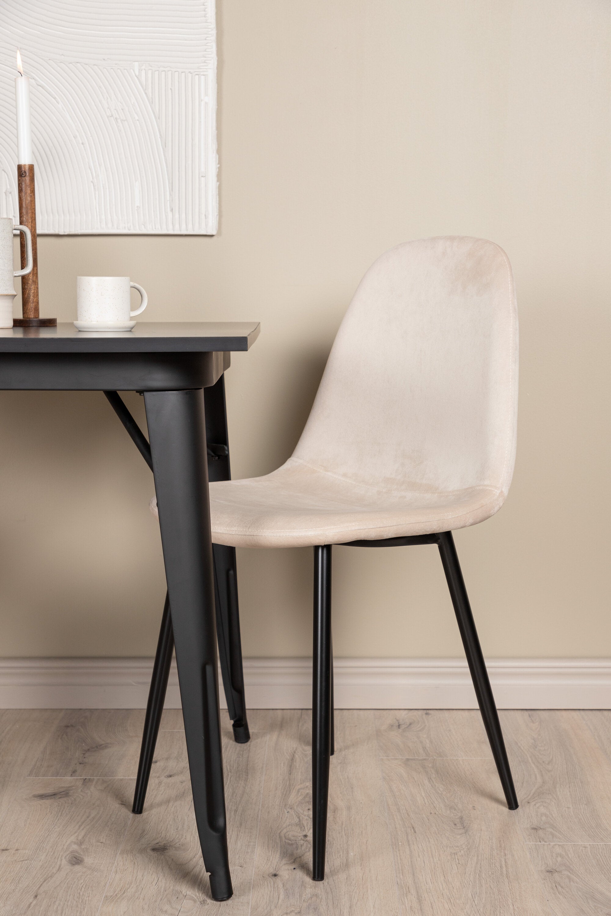 Tempe Esszimmerset + Polar 80cm/2St. in Beige, Schwarz präsentiert im Onlineshop von KAQTU Design AG. Esszimmerset ist von Venture Home