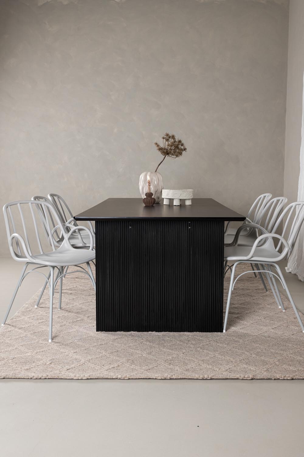 Vail Esszimmerset + Dyrön 200cm/6St. in Greige präsentiert im Onlineshop von KAQTU Design AG. Esszimmerset ist von Venture Home