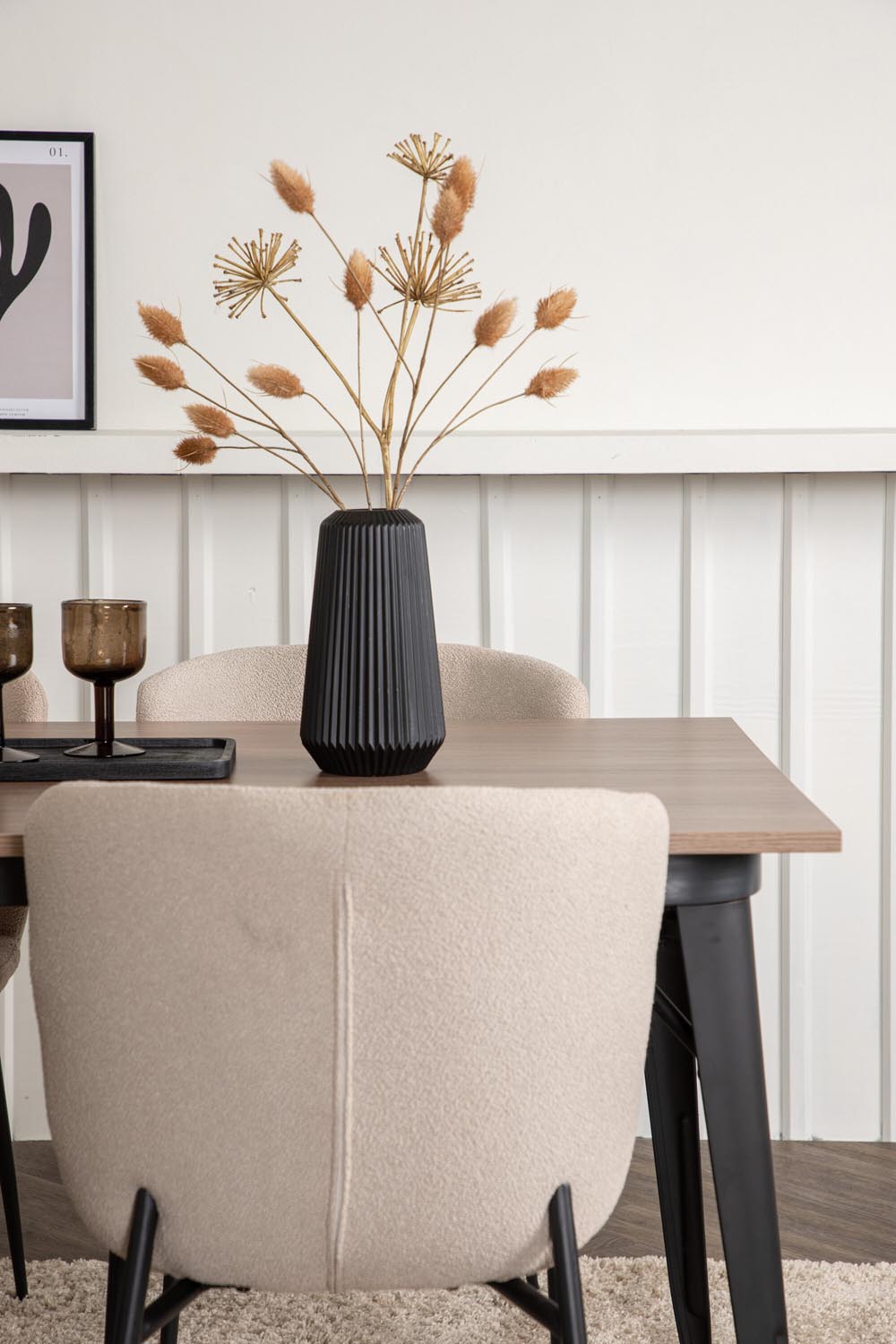 Tempe Esszimmerset + Modesto 140cm/4St. in Beige, Schwarz präsentiert im Onlineshop von KAQTU Design AG. Esszimmerset ist von Venture Home