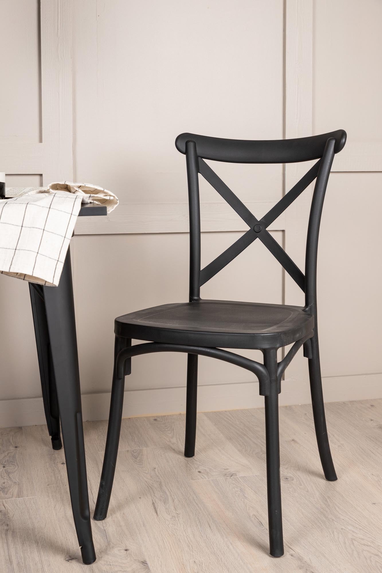 Kompaktes Tempe Esszimmerset mit Crosett, perfekt für moderne Räume.