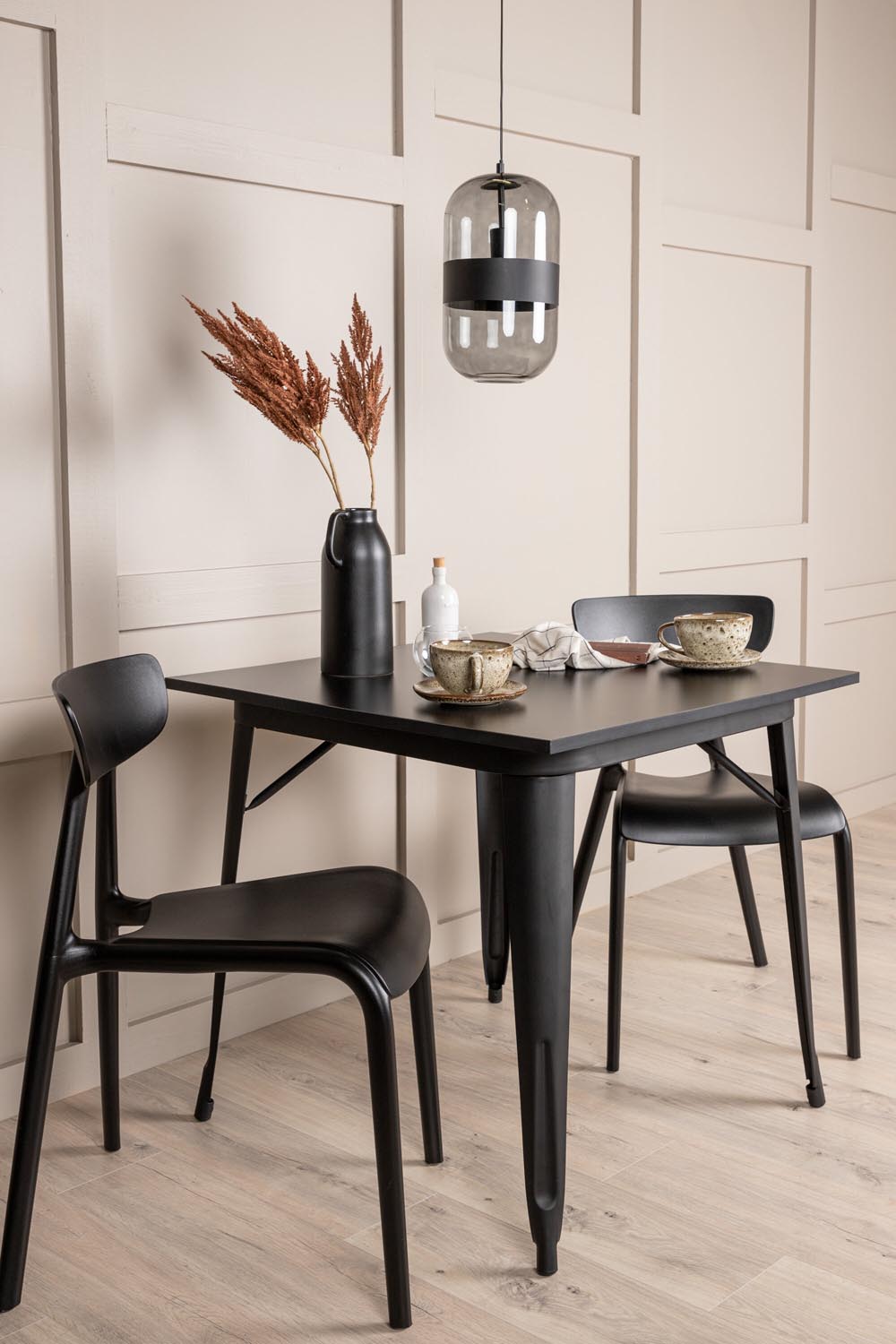 Tempe Esszimmerset + Ursholmen 80cm/2St. in Schwarz präsentiert im Onlineshop von KAQTU Design AG. Esszimmerset ist von Venture Home