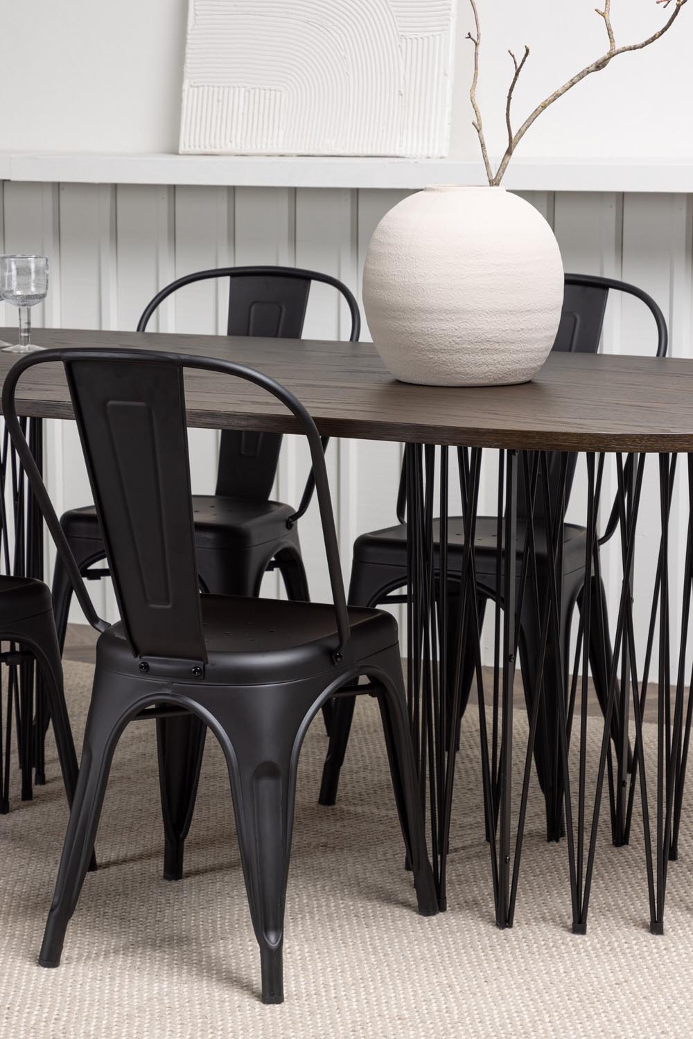 Stone Esszimmerset + Tempe 220cm/4St. in Schwarz präsentiert im Onlineshop von KAQTU Design AG. Esszimmerset ist von Venture Home