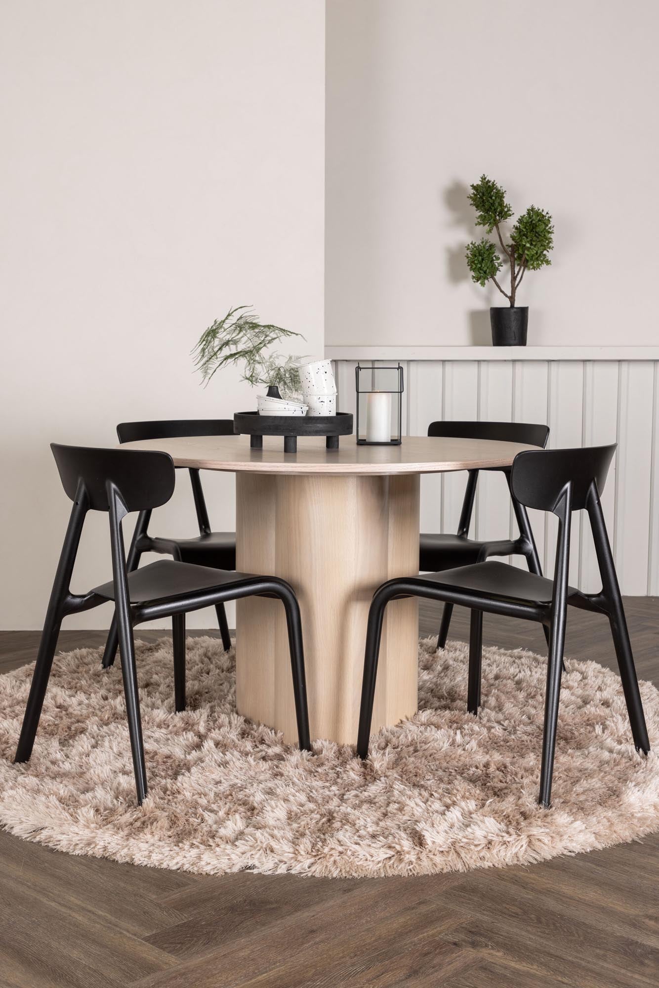 Modernes Olivia Esszimmer Set mit 110 cm Tisch und 4 stilvollen Ursholmen Stühlen. Ideal für gemütliche Essmomente und skandinavisches Flair.