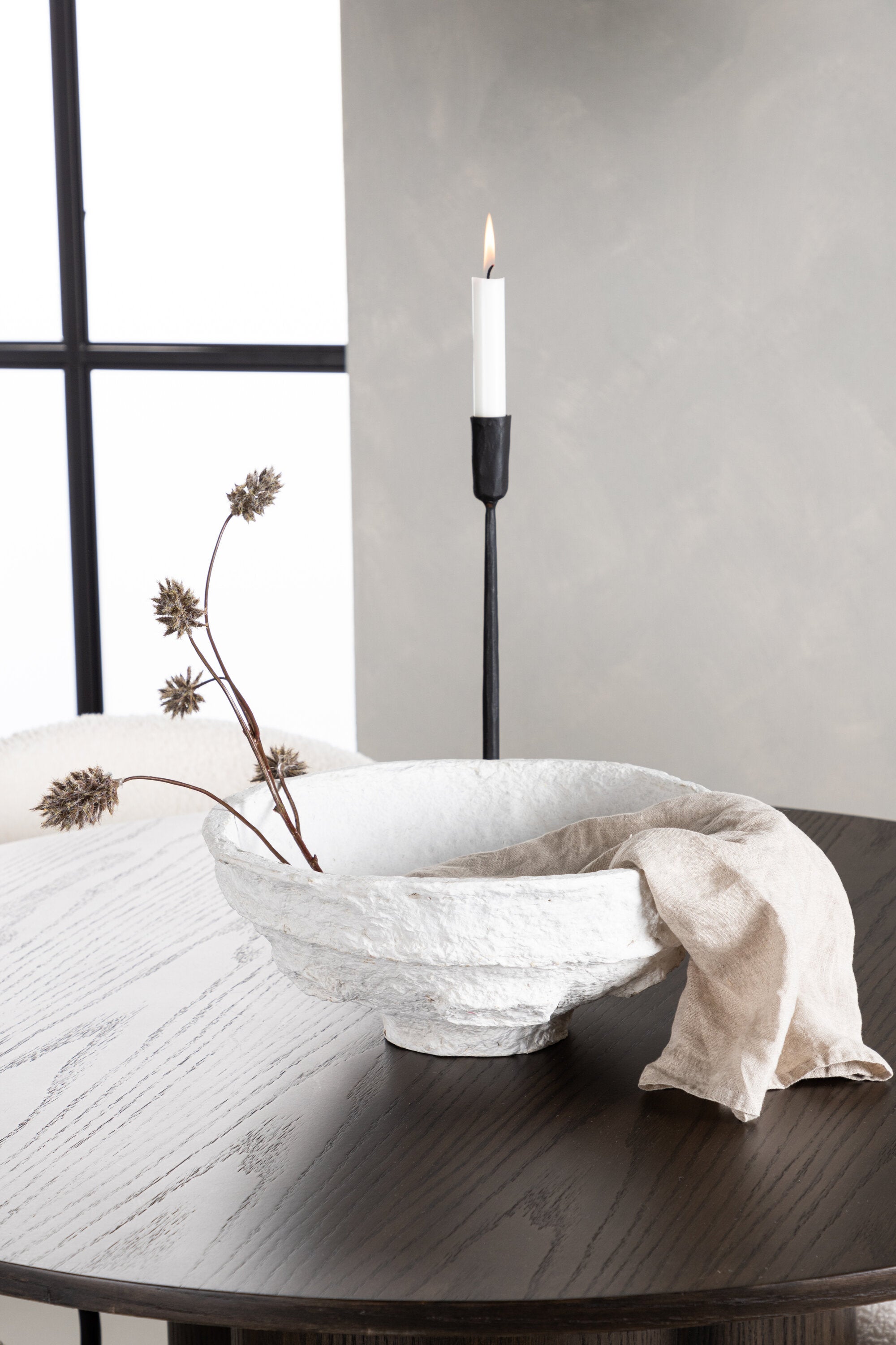 Olivia Esszimmer Set + Chico ⌀110cm/4St. in Braun / Weiss präsentiert im Onlineshop von KAQTU Design AG. Esszimmerset ist von Venture Home