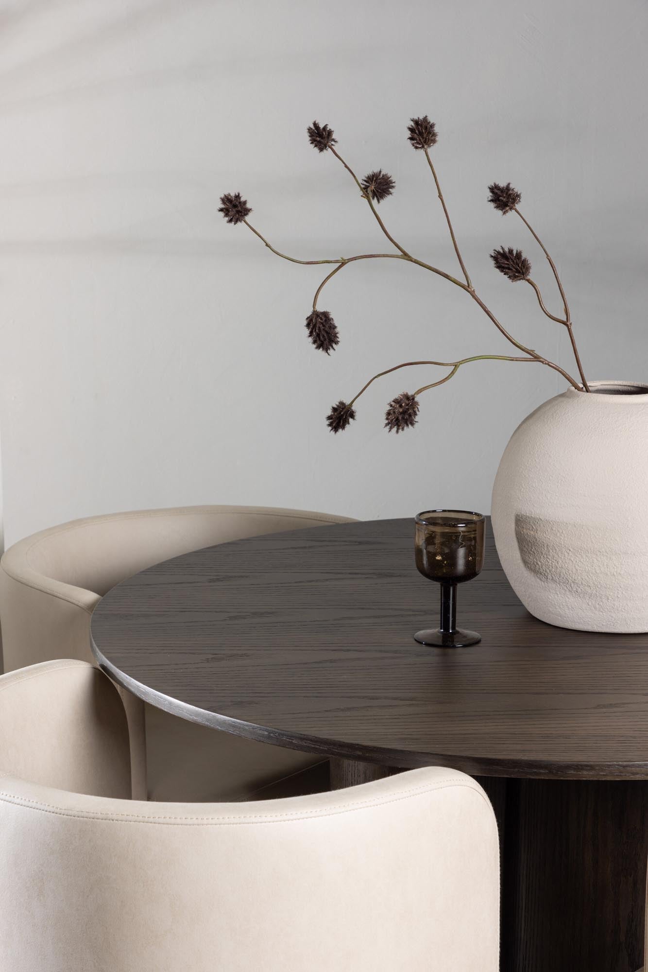 Stilvolles Olivia Esszimmer Set mit rundem Tisch (110 cm) und 4 bequemen Stühlen. Perfekt für gesellige Momente und modernes Wohnen.