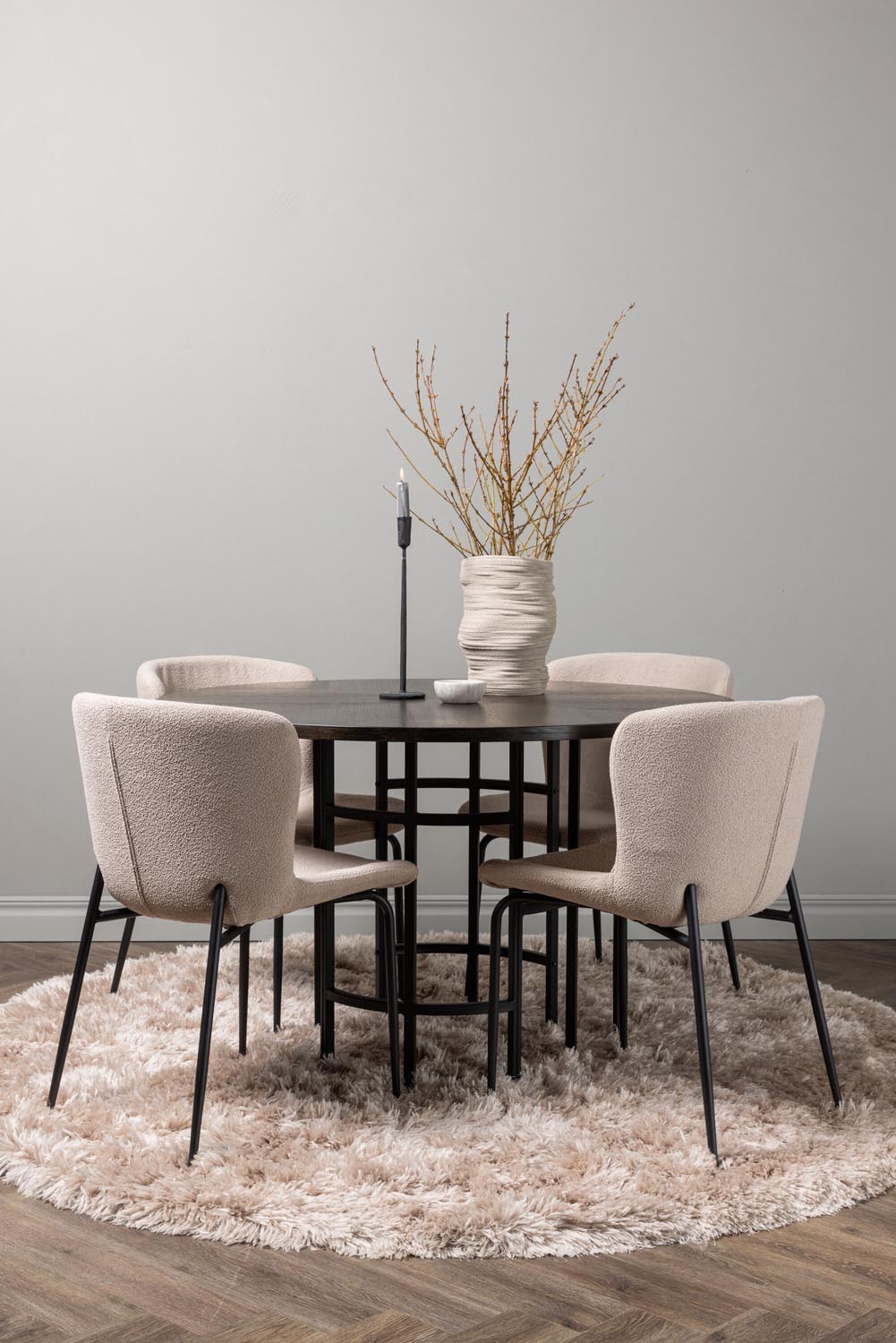 Esszimmerset Copenhagen + Modesto ⌀115cm/4St. in Mocca / Beige / Schwarz präsentiert im Onlineshop von KAQTU Design AG. Esszimmerset ist von Venture Home