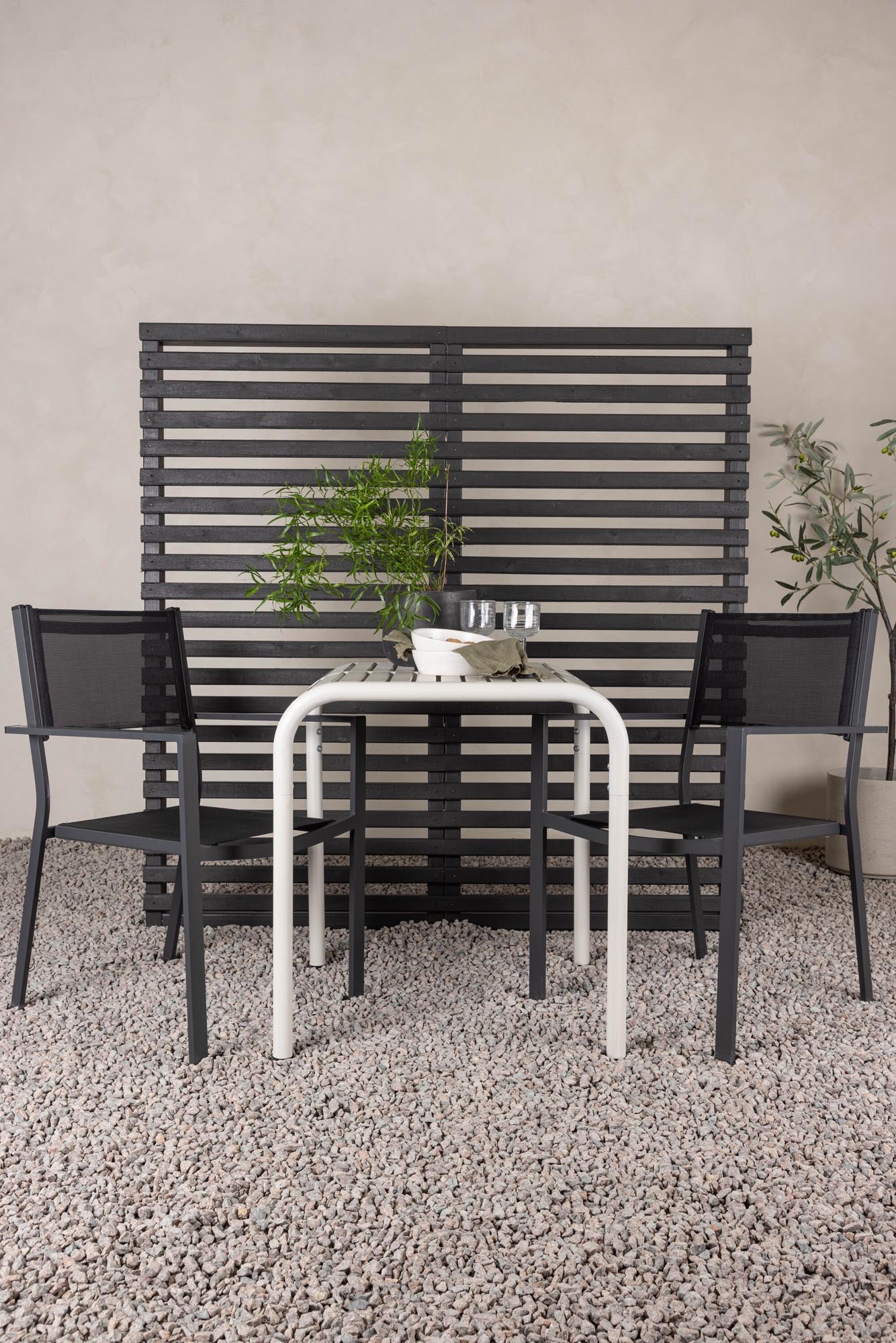 Gestalten Sie Ihren Außenbereich mit dem Borneo Outdoor-Tischset + Copacabana 70cm/2St. von Venture Home – modernes Design, langlebige Materialien und ideal für kleine Terrassen.