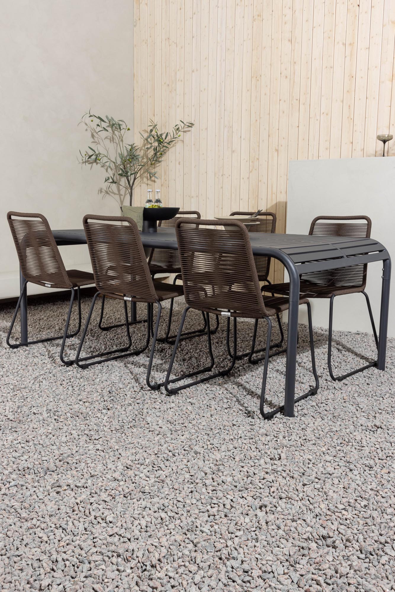 Elegantes Tischset für 6: Perfekt für stilvolle Outdoor-Dinner.