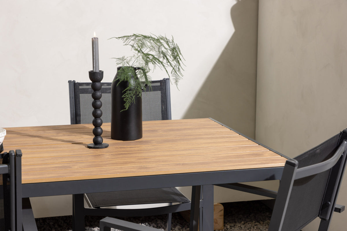 Break Outdoor-Tischset + Copacabana 150cm/4St. in Schwarz / Natur präsentiert im Onlineshop von KAQTU Design AG. Gartentischset ist von Venture Home