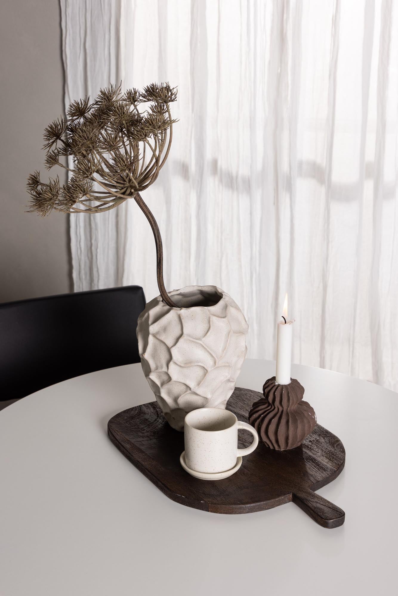 Elegantes Esszimmerset Hamden + Kenth für stilvolle Mahlzeiten.