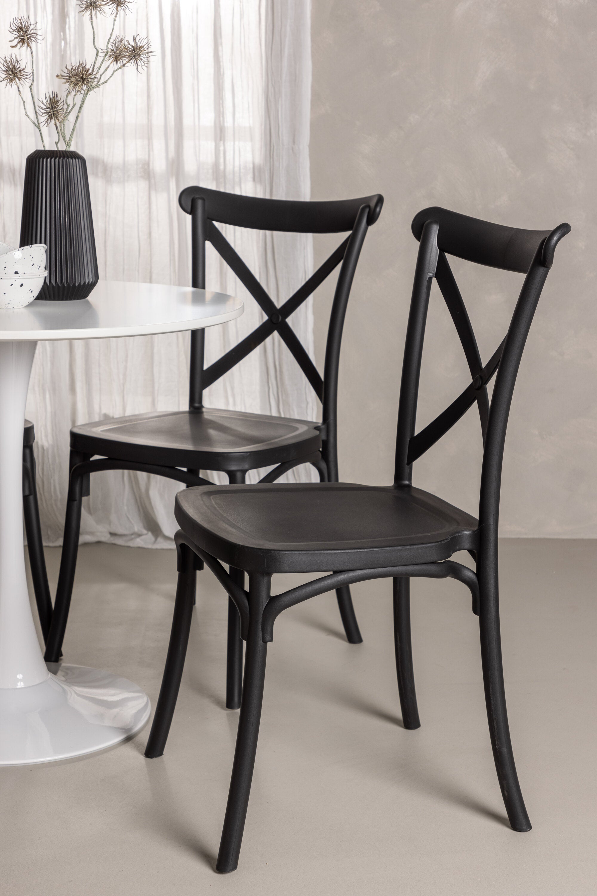 Hamden Esszimmerset + Crosett ⌀80cm/4St. in Schwarz präsentiert im Onlineshop von KAQTU Design AG. Esszimmerset ist von Venture Home