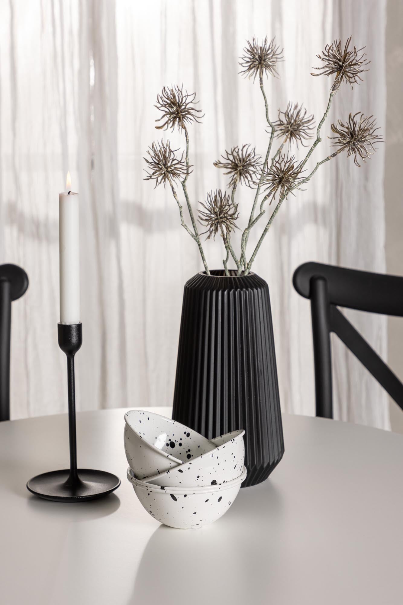 Elegantes Esszimmerset mit 80 cm Tisch und 4 Crosett-Stühlen. Pflegeleicht, modern und perfekt für gesellige Anlässe in jedem Zuhause.