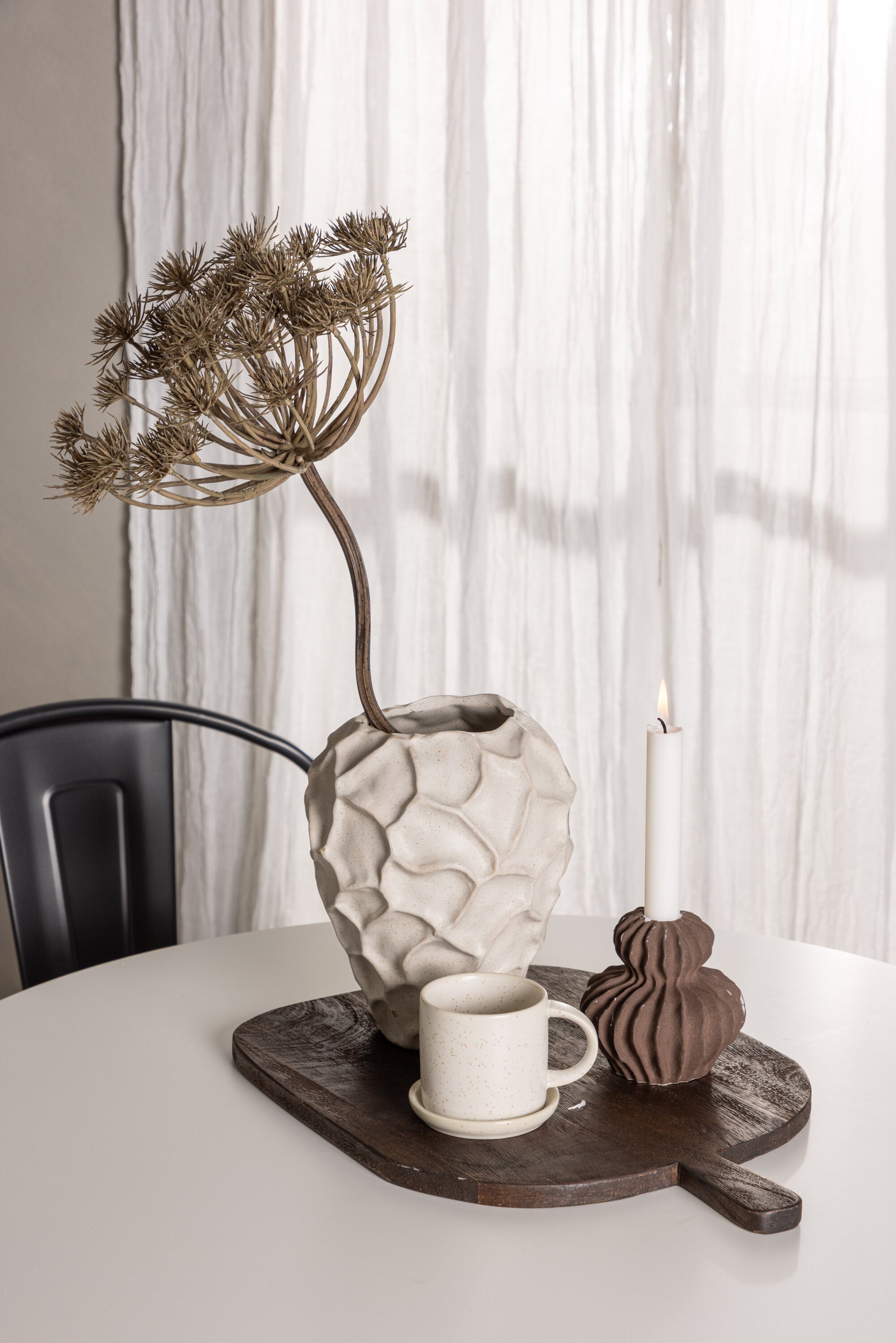 Hamden Esszimmerset + Tempe ⌀80cm/4St. in Dunkelgrau, Walnuss präsentiert im Onlineshop von KAQTU Design AG. Esszimmerset ist von Venture Home