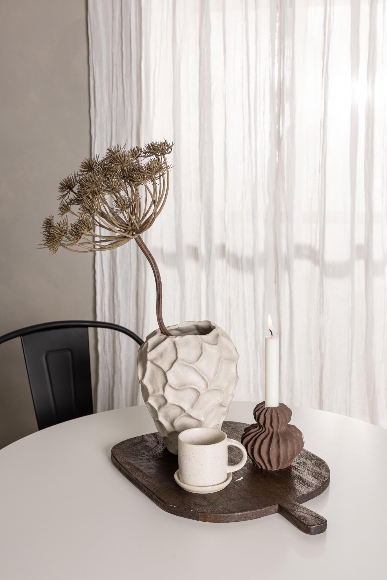 Entdecken Sie das Hamden Esszimmerset von Venture Home: Ein eleganter Tisch (80 cm) und 4 komfortable Tempe-Stühle für unvergessliche Momente.