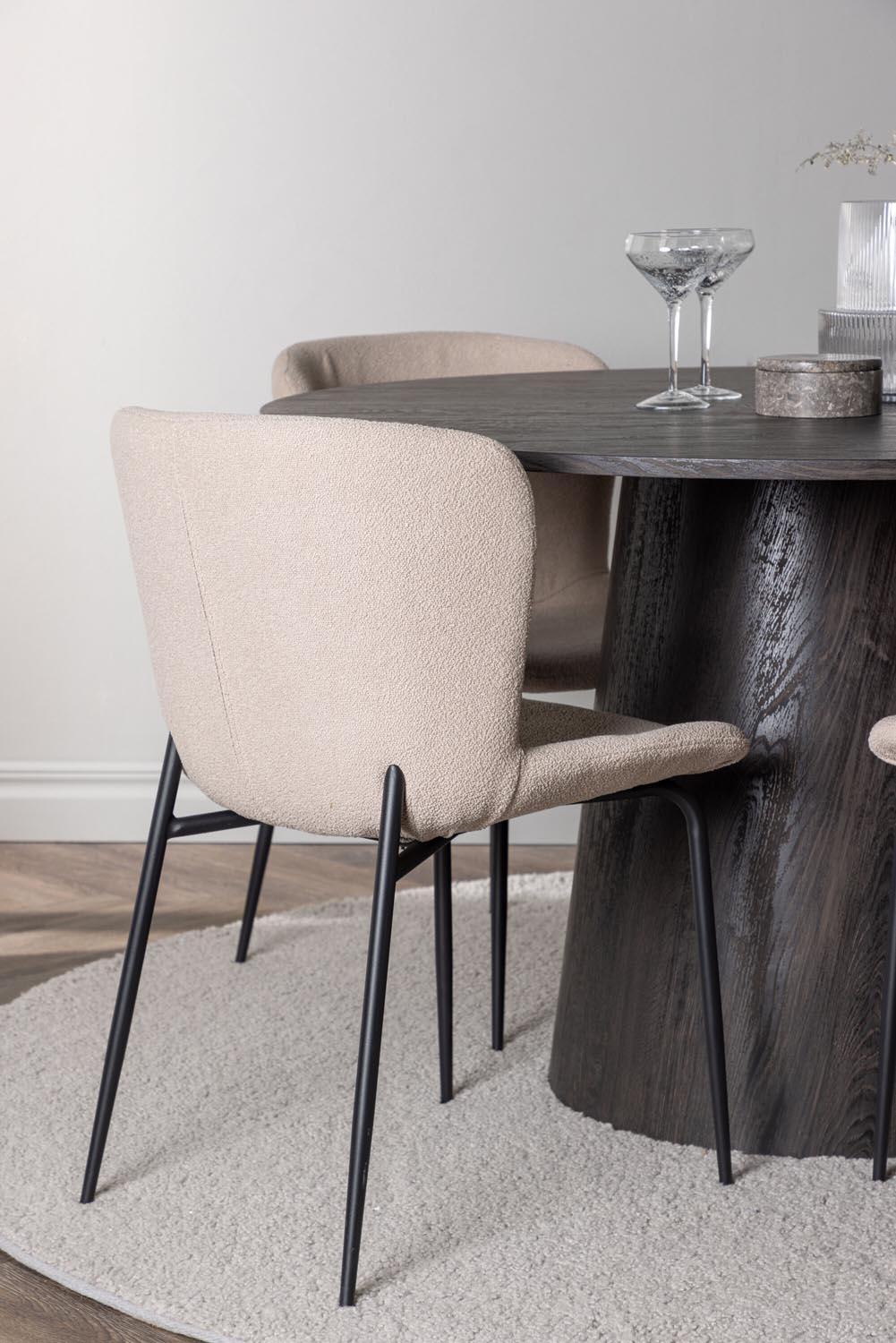 Lanzo Esszimmerset + Modesto ⌀120cm/4St. in Braun / Beige / Schwarz präsentiert im Onlineshop von KAQTU Design AG. Esszimmerset ist von Venture Home
