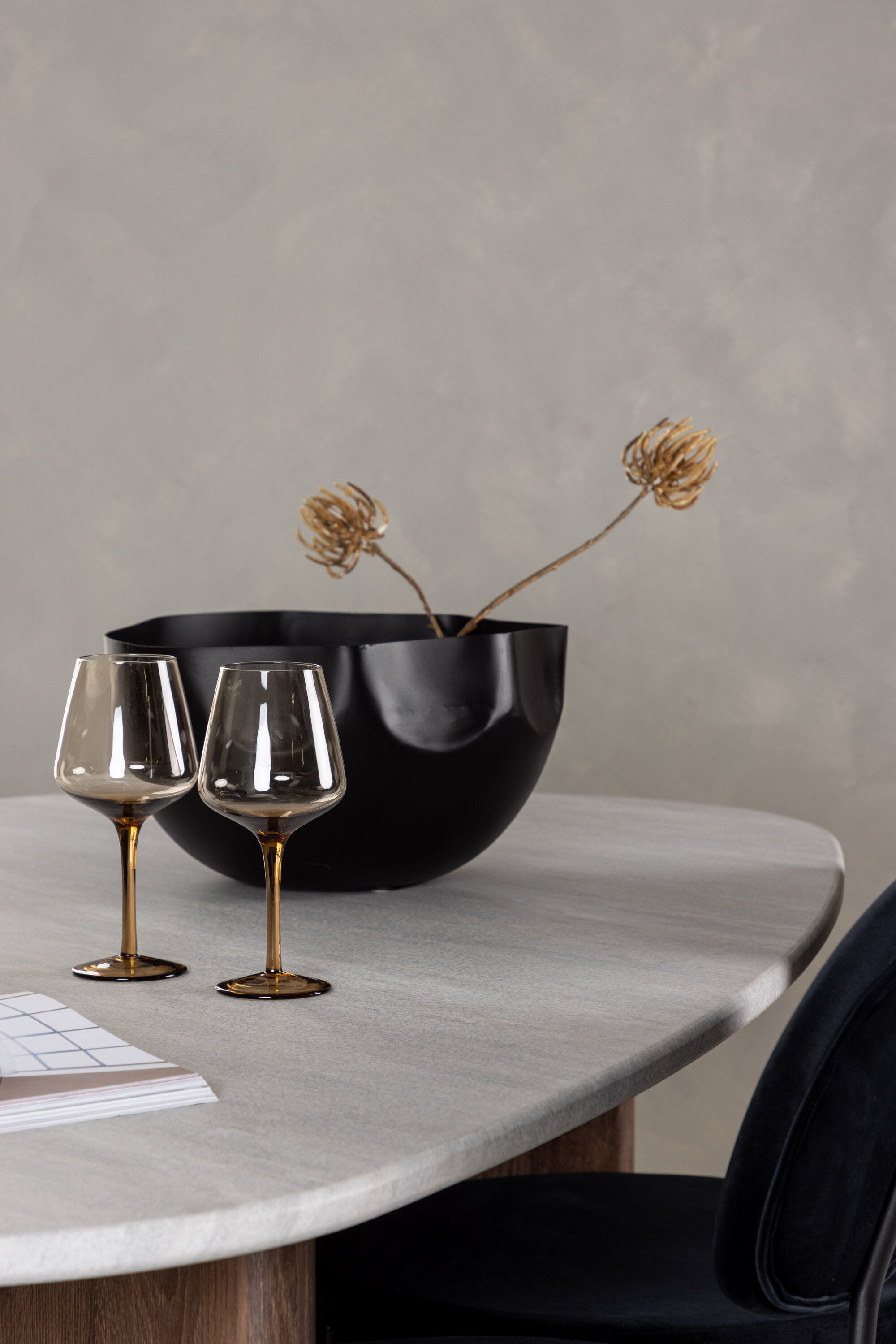 Grönvik Esszimmerset + Stella 180cm/4St. in Schwarz präsentiert im Onlineshop von KAQTU Design AG. Esszimmerset ist von Venture Home