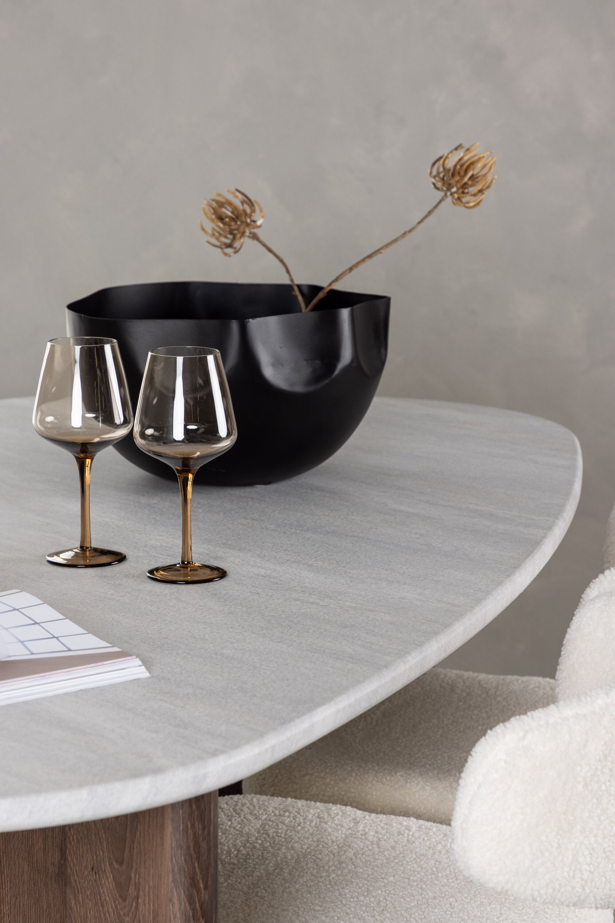 Grönvik Esszimmerset + Chico 180cm/4St. in Weiss präsentiert im Onlineshop von KAQTU Design AG. Esszimmerset ist von Venture Home
